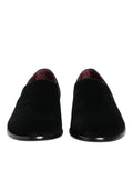 Chaussures homme Dolce & Gabbana en velours noir, mocassins formels élégants pour occasions spéciales et tenues sophistiquées.