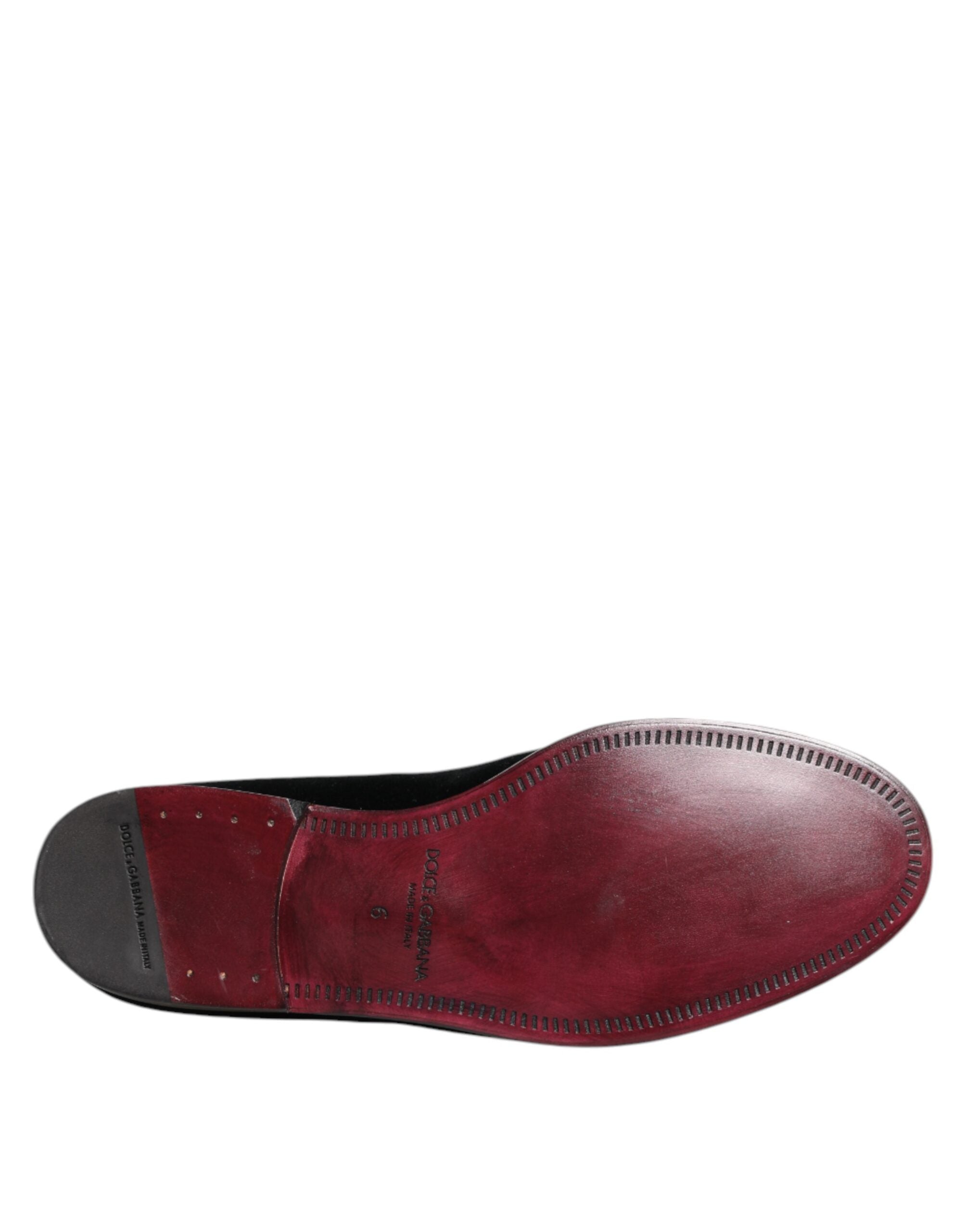 Chaussures formelles pour homme Dolce & Gabbana en velours noir, mocassins élégants pour occasions habillées.
