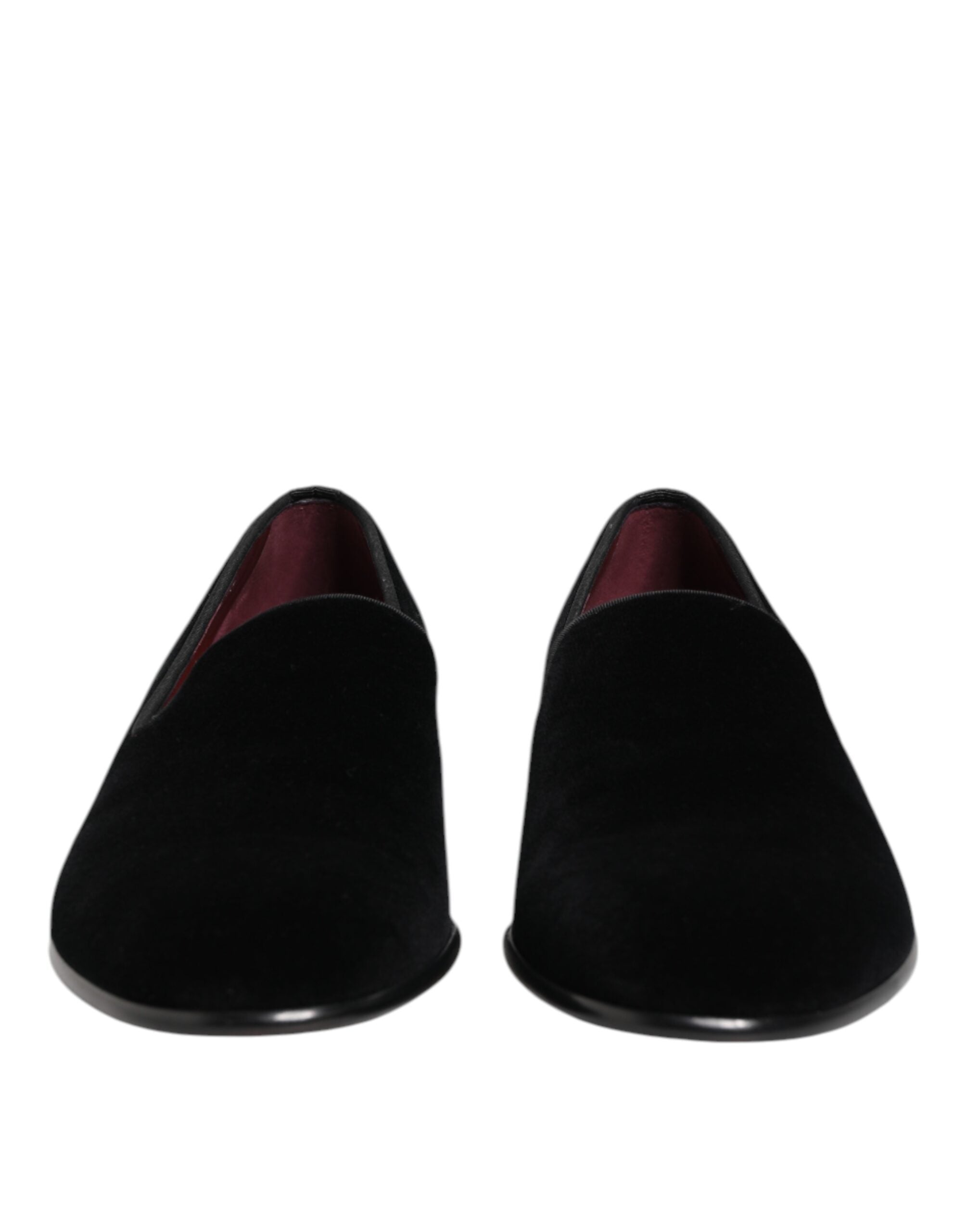 Mocassins Dolce & Gabbana en velours noir pour homme, chaussures formelles élégantes, vue en gros plan sur le dessus.