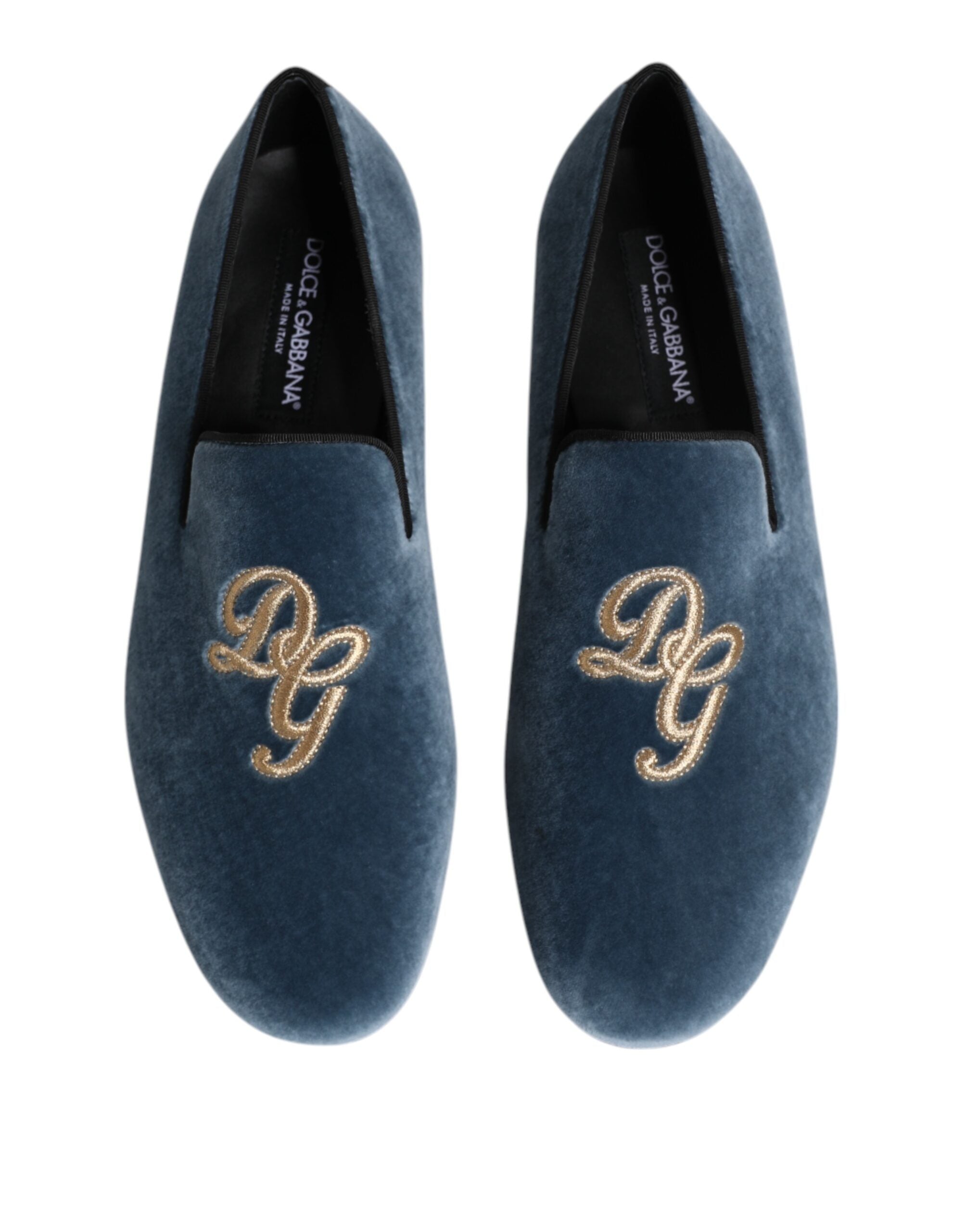 Mocassins en velours bleu Dolce & Gabbana avec logo DG, chaussures formelles élégantes et sophistiquées.