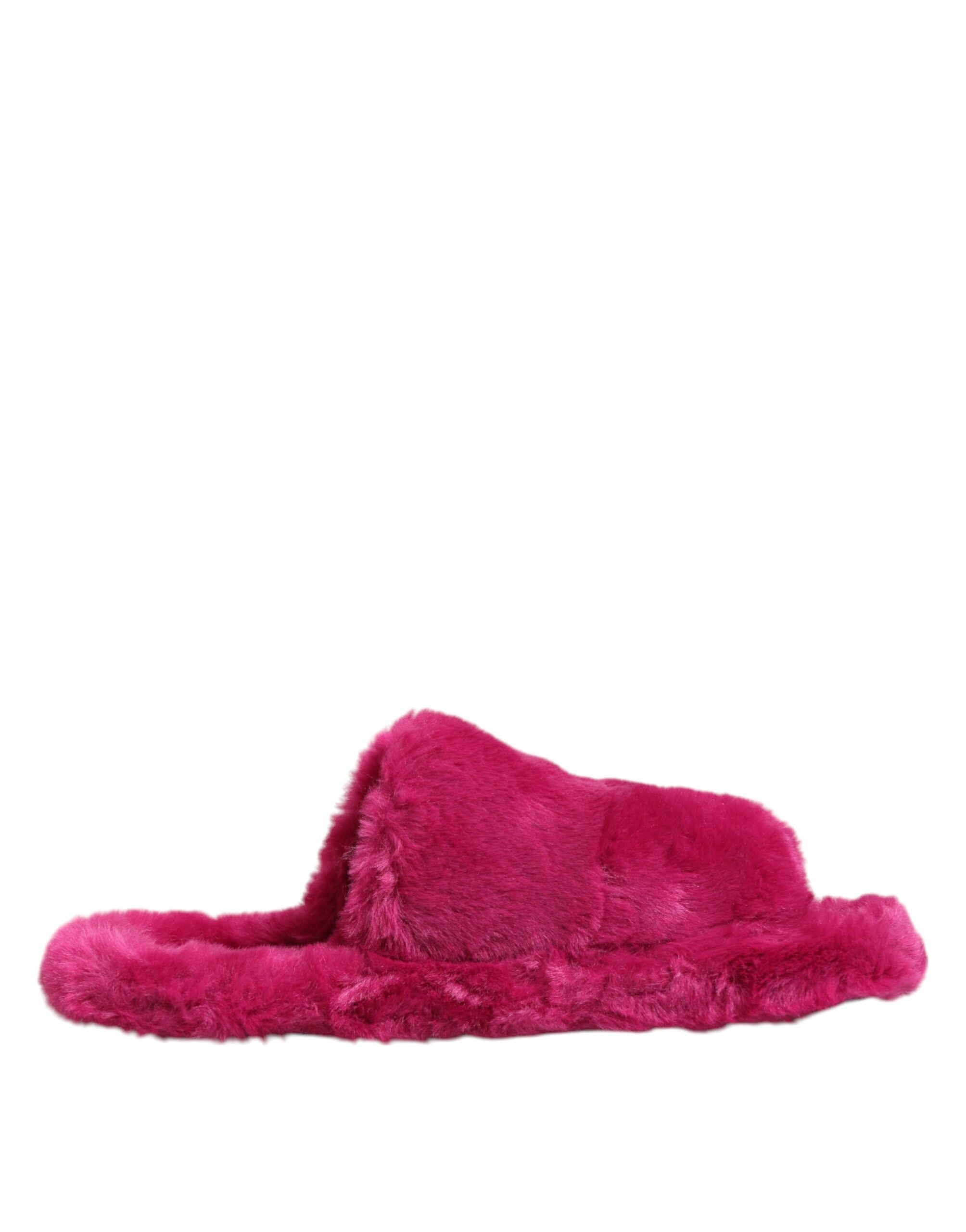 Sandales hommes Dolce & Gabbana en acrylique rose avec fausse fourrure, chaussures plates élégantes et confortables.