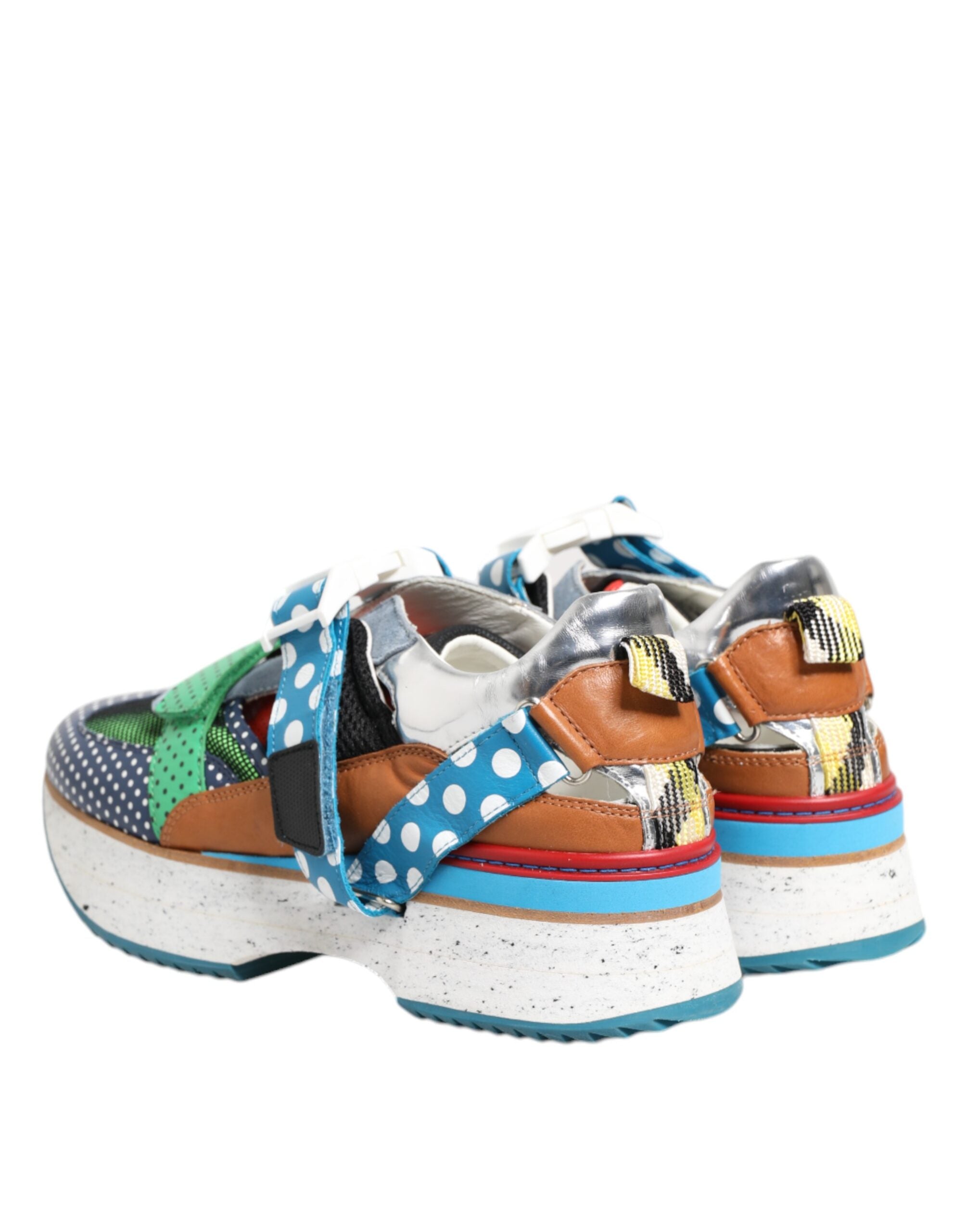 Chaussures sneakers basses en cuir multicolore Dolce & Gabbana, style décontracté et moderne, vue de face.