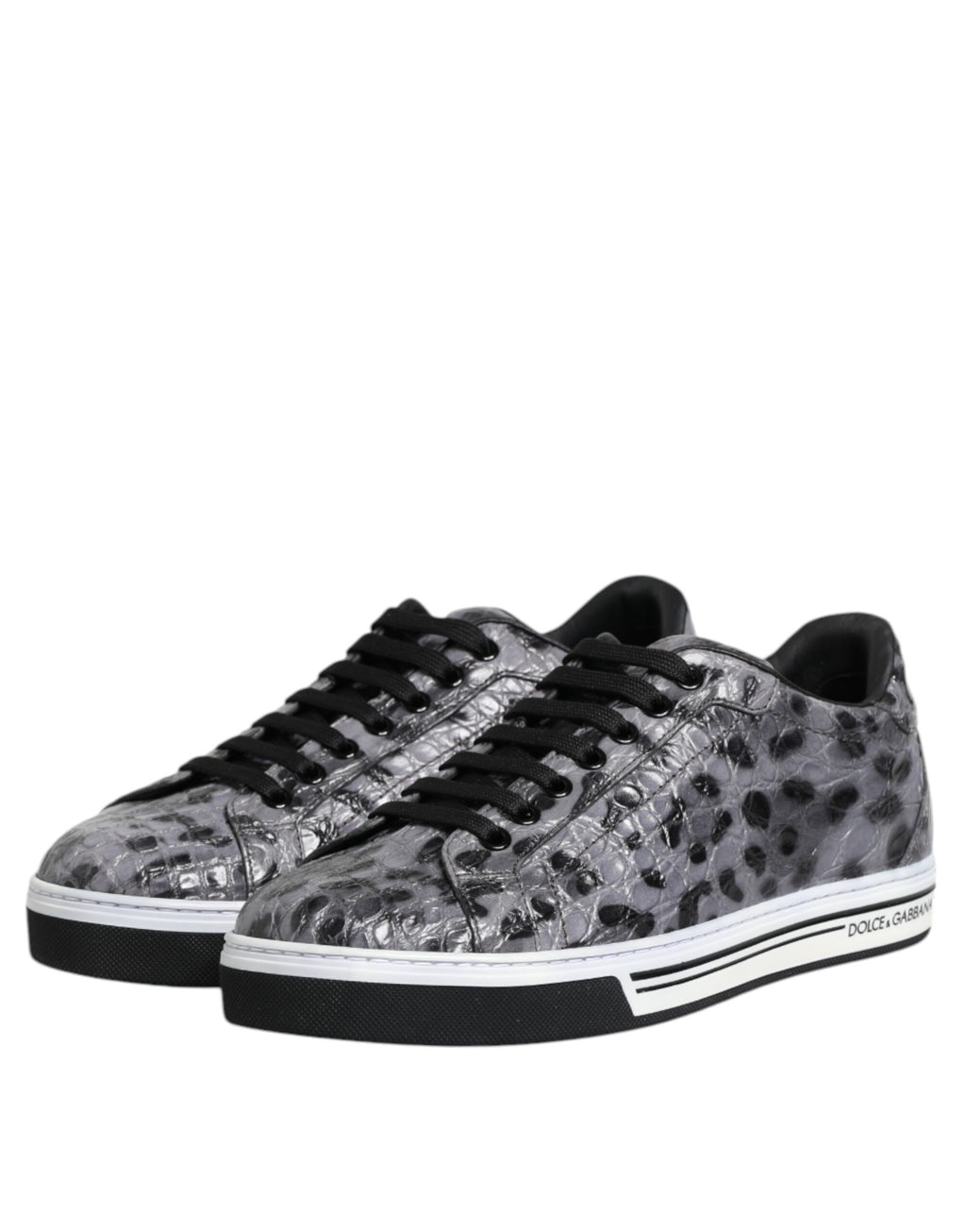 Chaussures sneakers basses en cuir gris à motif léopard de Dolce & Gabbana, style décontracté et tendance.