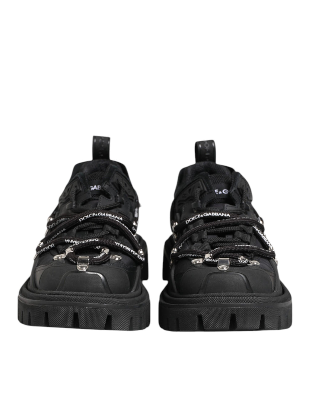 Chaussures de trekking basses noires Dolce & Gabbana avec lacets, semelle robuste et design élégant.