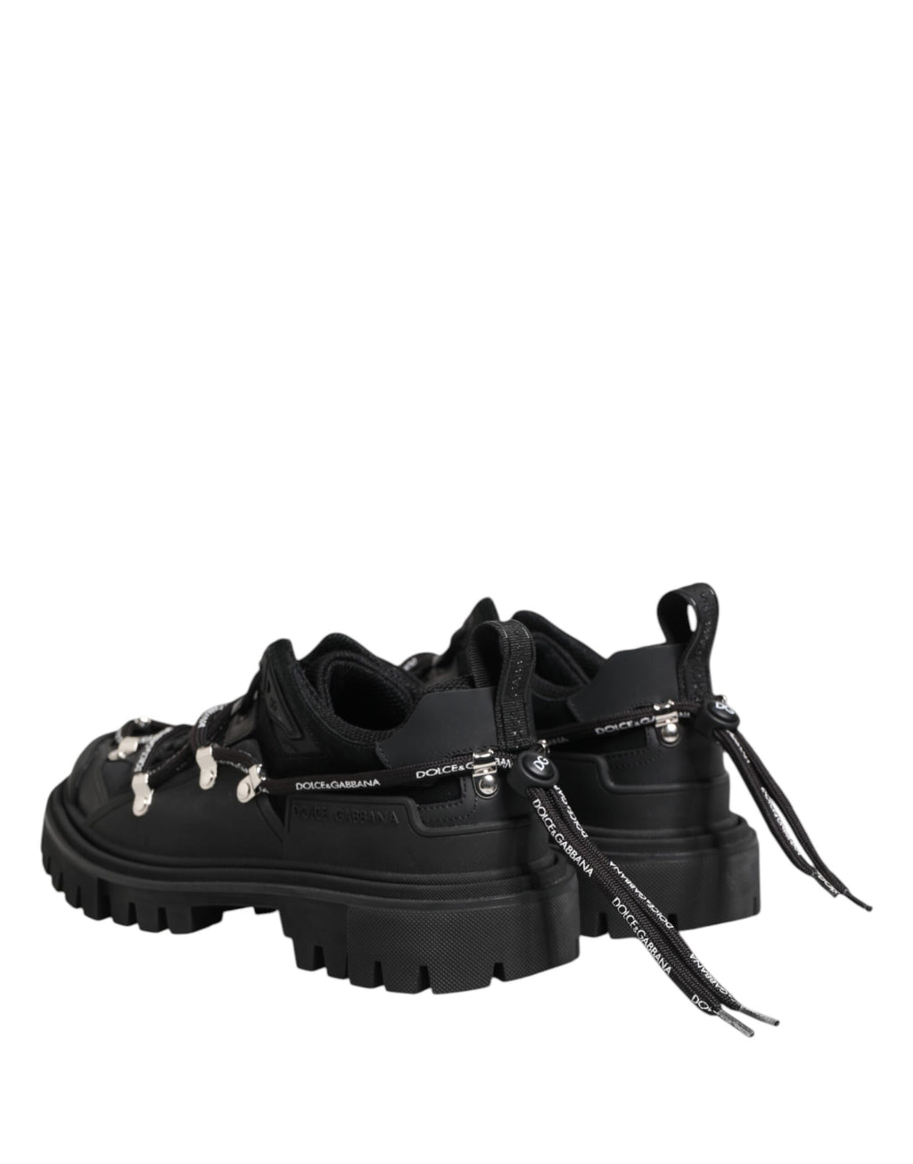 Chaussures de randonnée basses noires Dolce & Gabbana avec lacets, design élégant et tendance pour homme.