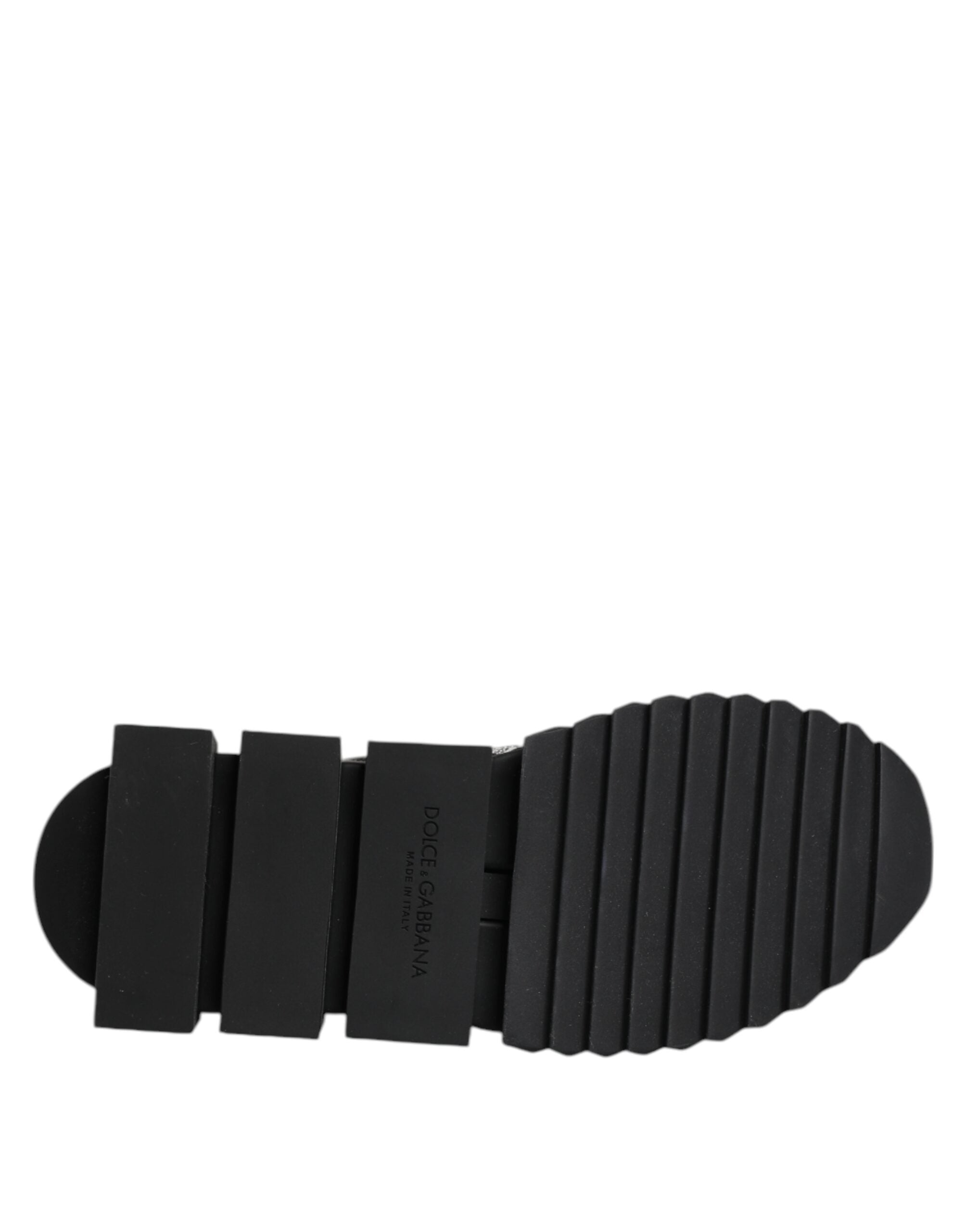 Chaussettes multicolores Dolce & Gabbana Sorrento pour hommes, associées à des baskets sneakers élégantes et colorées.
