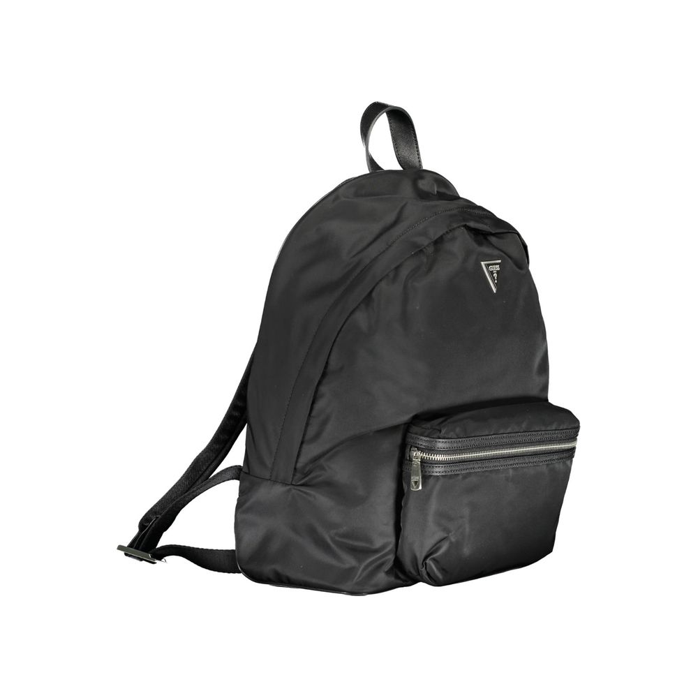 Sac à dos noir Guess Jeans en nylon pour homme, avec poches zippées et design moderne visible sur l'image.