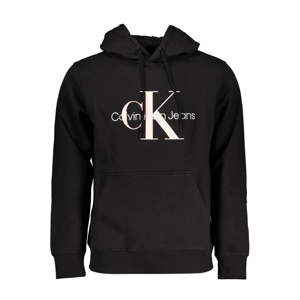 Pull homme Calvin Klein en coton noir, coupe classique, avec col rond et logo discret sur la poitrine.