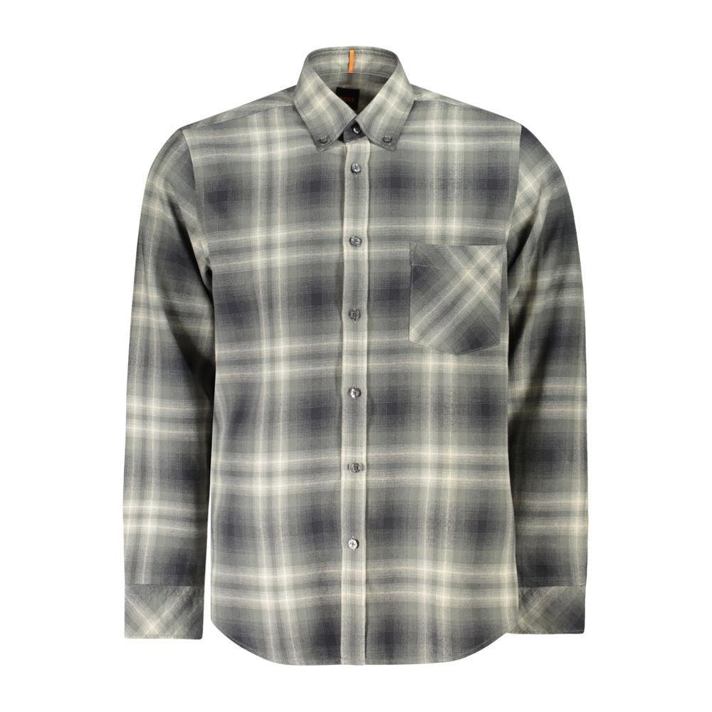 Chemise pour homme en coton vert de Hugo Boss, style élégant avec col classique et manches longues.