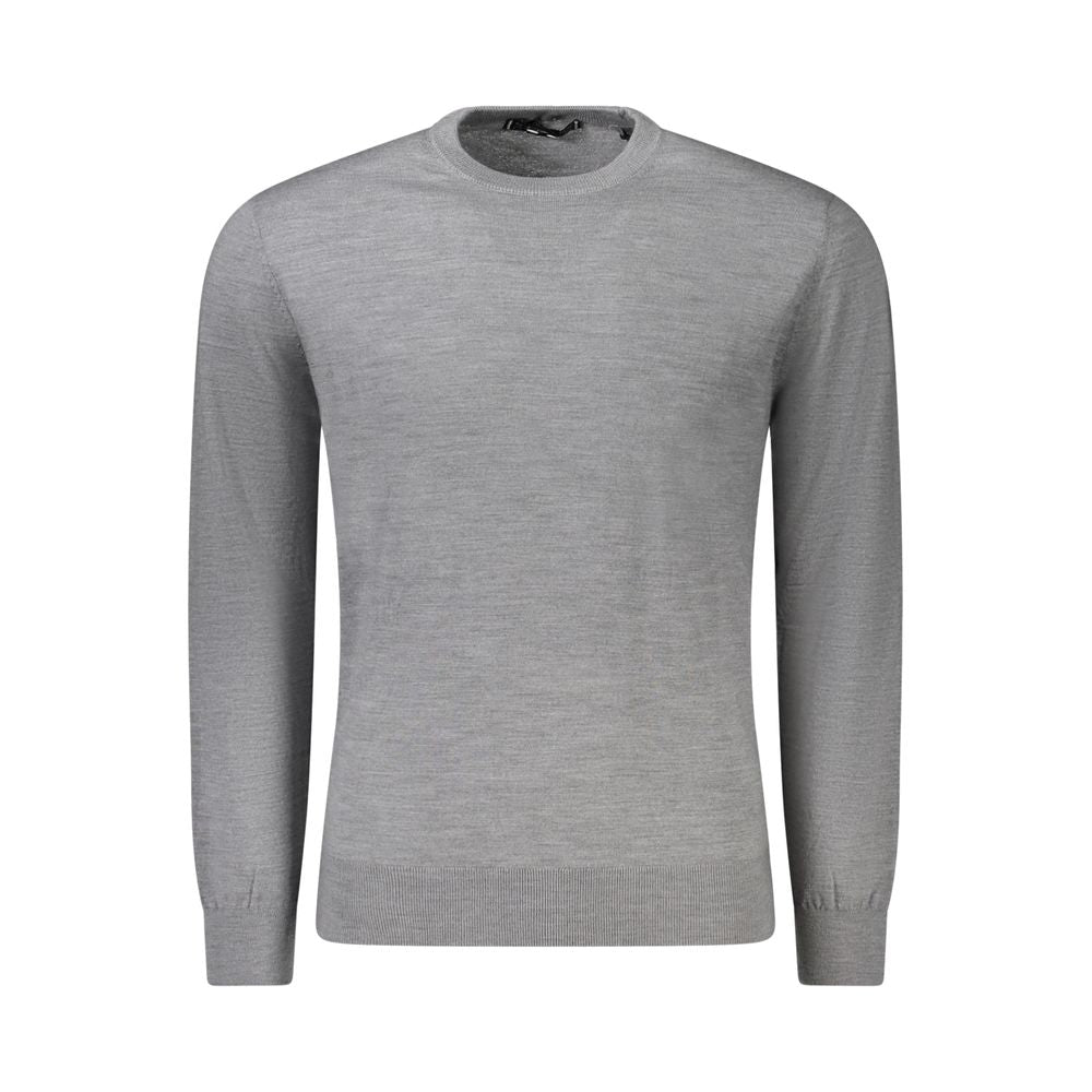 Pull homme Guess Jeans gris en laine, style classique, avec col rond et manches longues, visible sur l'image.