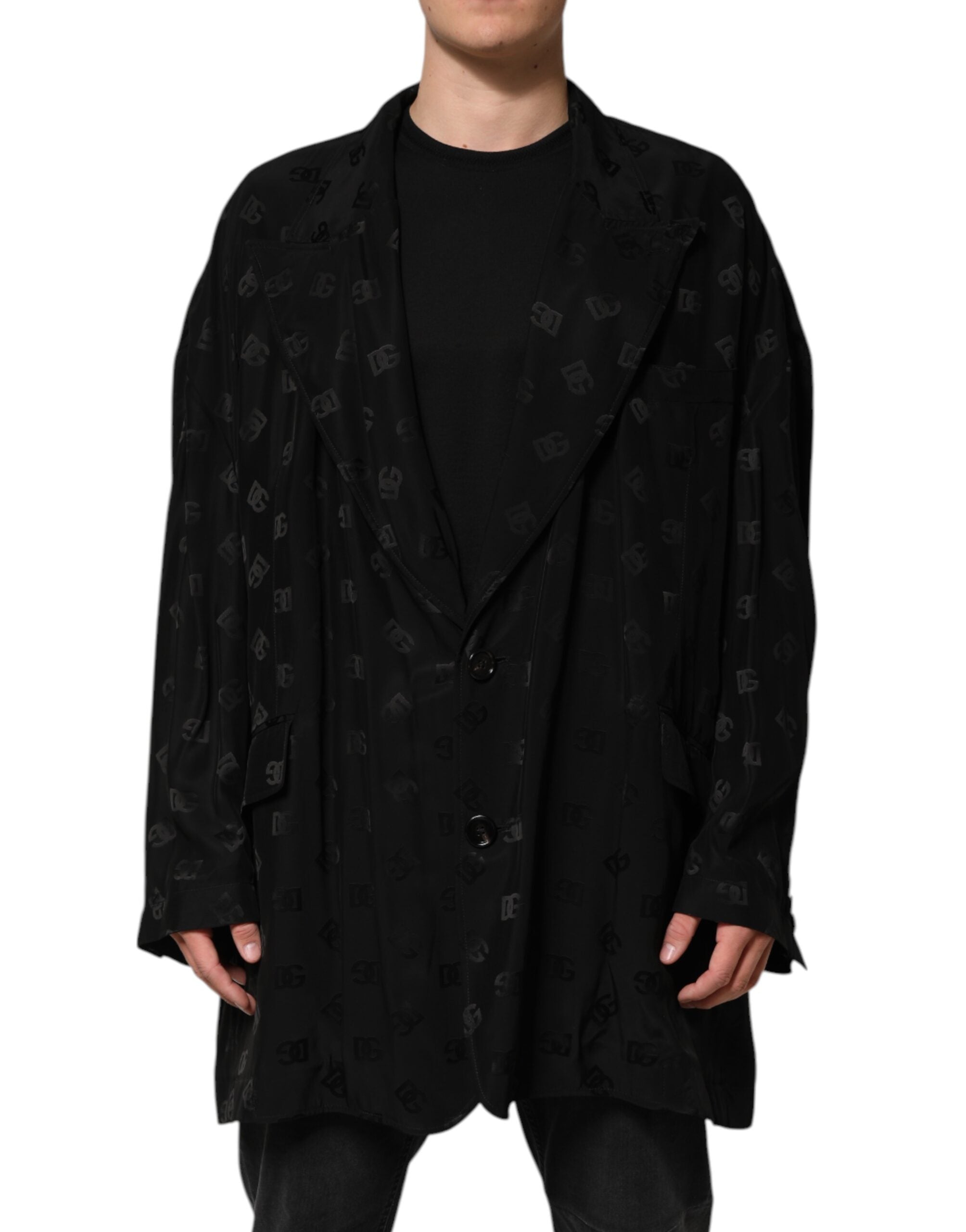 Manteau noir en polyester Dolce & Gabbana avec logo monogramme, veste élégante et tendance, visible avec col et fermeture éclair.
