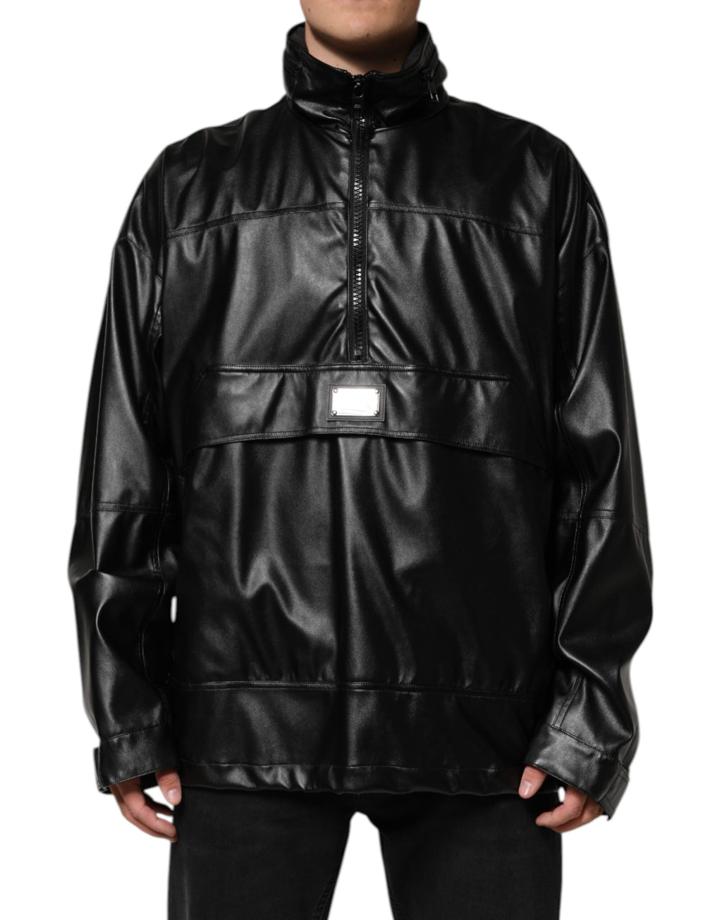 Veste bomber noire en polyester Dolce & Gabbana avec plaque logo, style moderne et détails élégants.