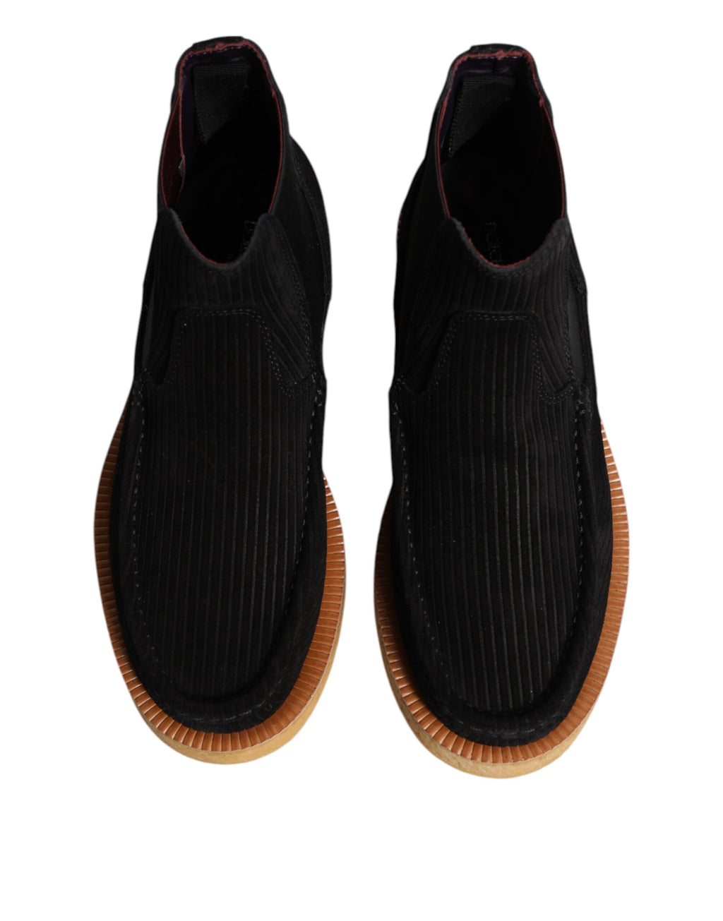 Bottines noires en daim pour femme de Dolce & Gabbana, slip-on à la cheville, style élégant et sophistiqué.