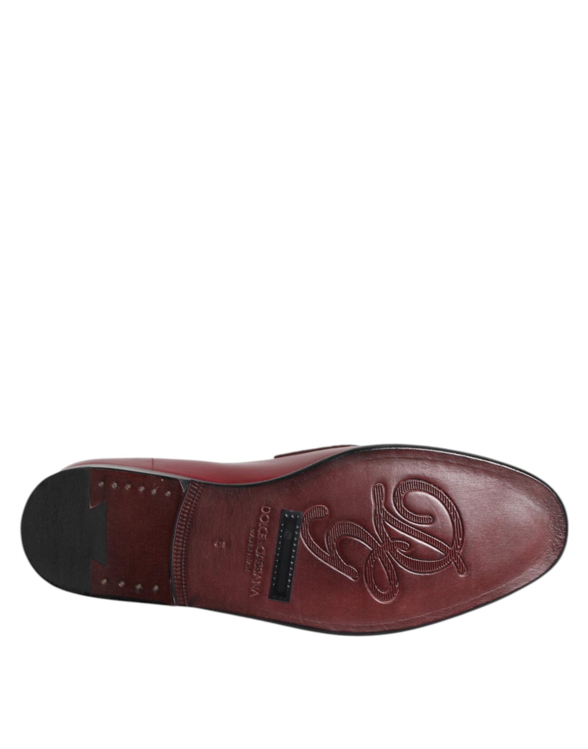 Chaussures formelles en cuir bordeaux de Dolce & Gabbana, slip-on élégantes pour homme.