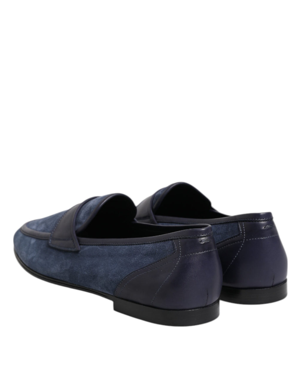 Mocassins en cuir suédé bleu Dolce & Gabbana pour homme, chaussures élégantes et confortables, vue de profil.