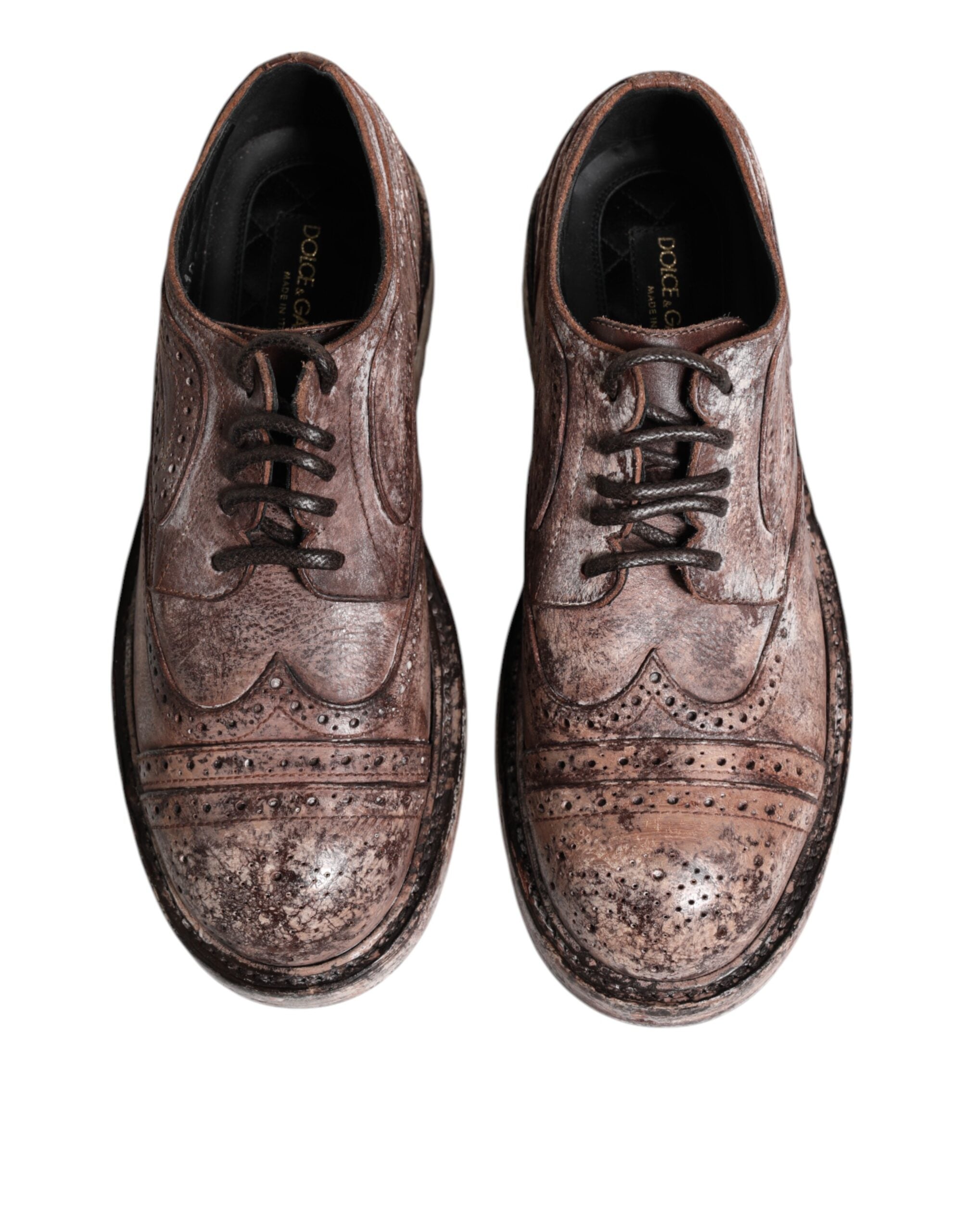 Chaussures brogue en cuir marron distressed de Dolce & Gabbana, chaussures à lacets élégantes et sophistiquées pour homme.