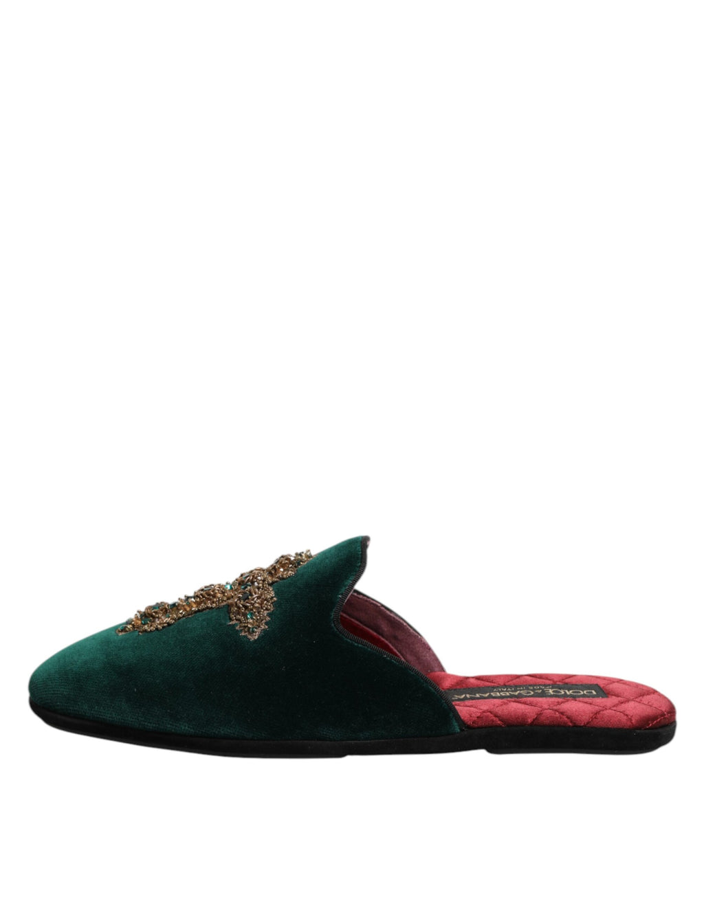 Charentaises en velours vert Dolce & Gabbana avec embellissements croisés et détails élégants.