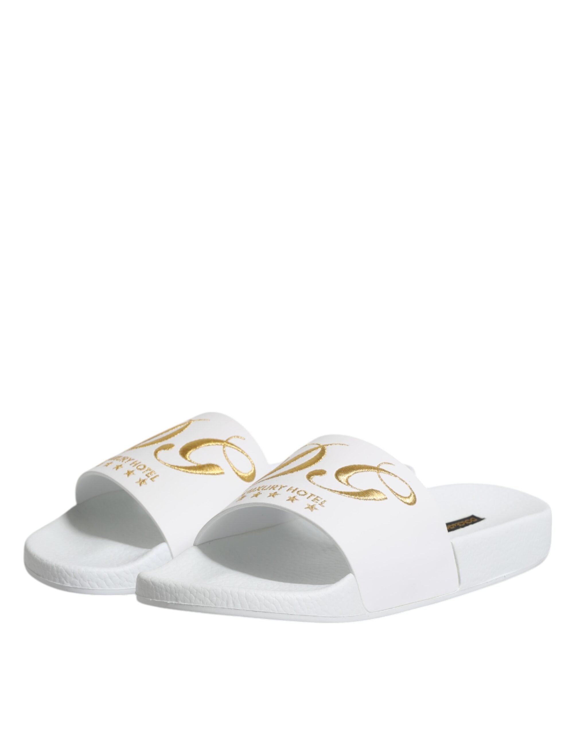 Sandales en cuir blanc Dolce & Gabbana, chaussures d'été élégantes pour la plage ou la détente.