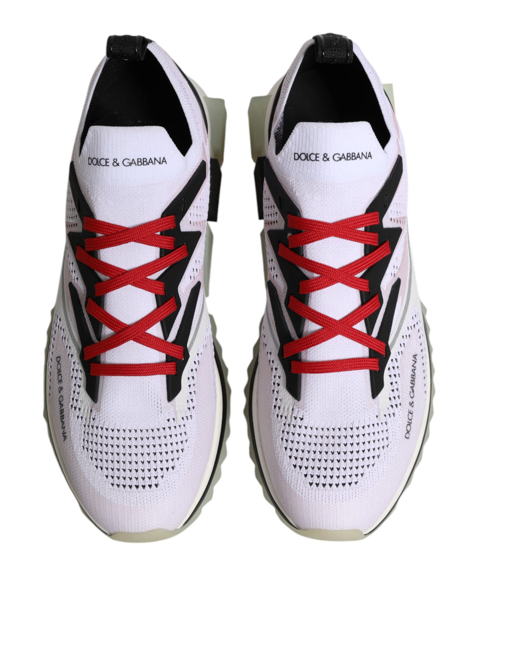 Chaussures de sport blanches Dolce & Gabbana Sorrento Stretch Sneakers, vue de face avec détails en tissu et semelle blanche.