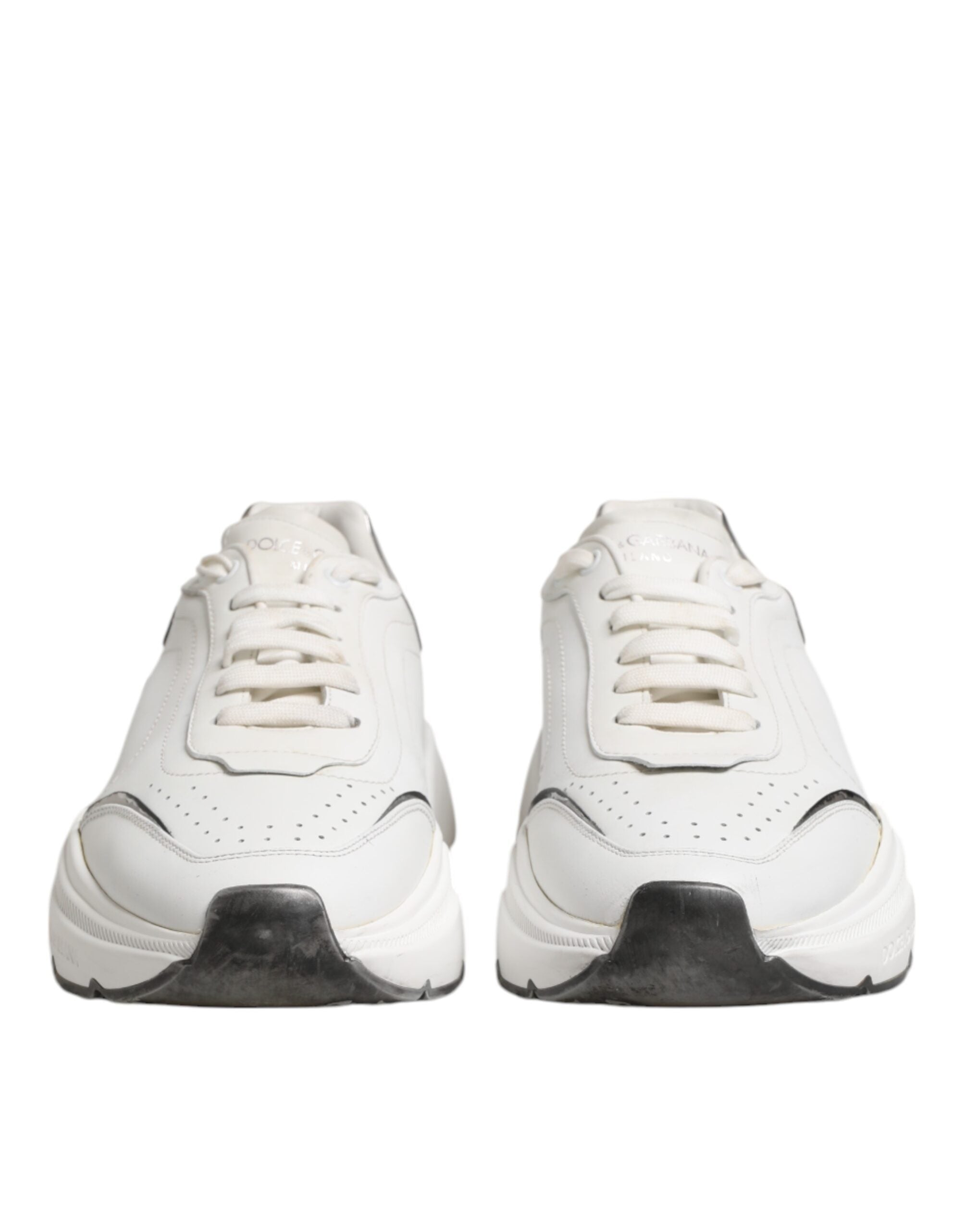 Chaussures basses Dolce & Gabbana Daymaster en cuir blanc, sneakers élégants pour hommes avec semelle en caoutchouc.