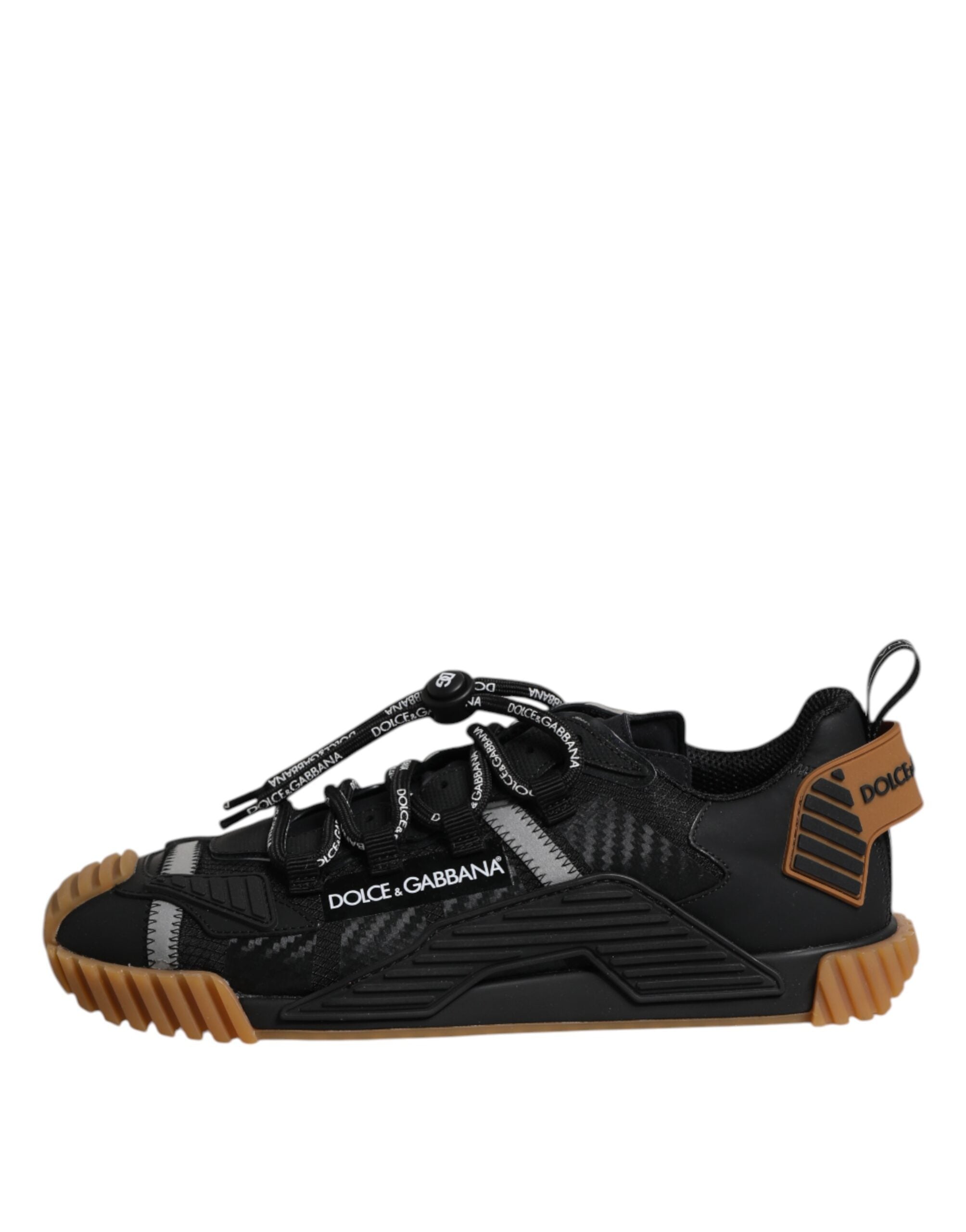 Chaussures sneakers basses Dolce & Gabbana logo noir, lacets, style décontracté, vue de face sur la chaussure.