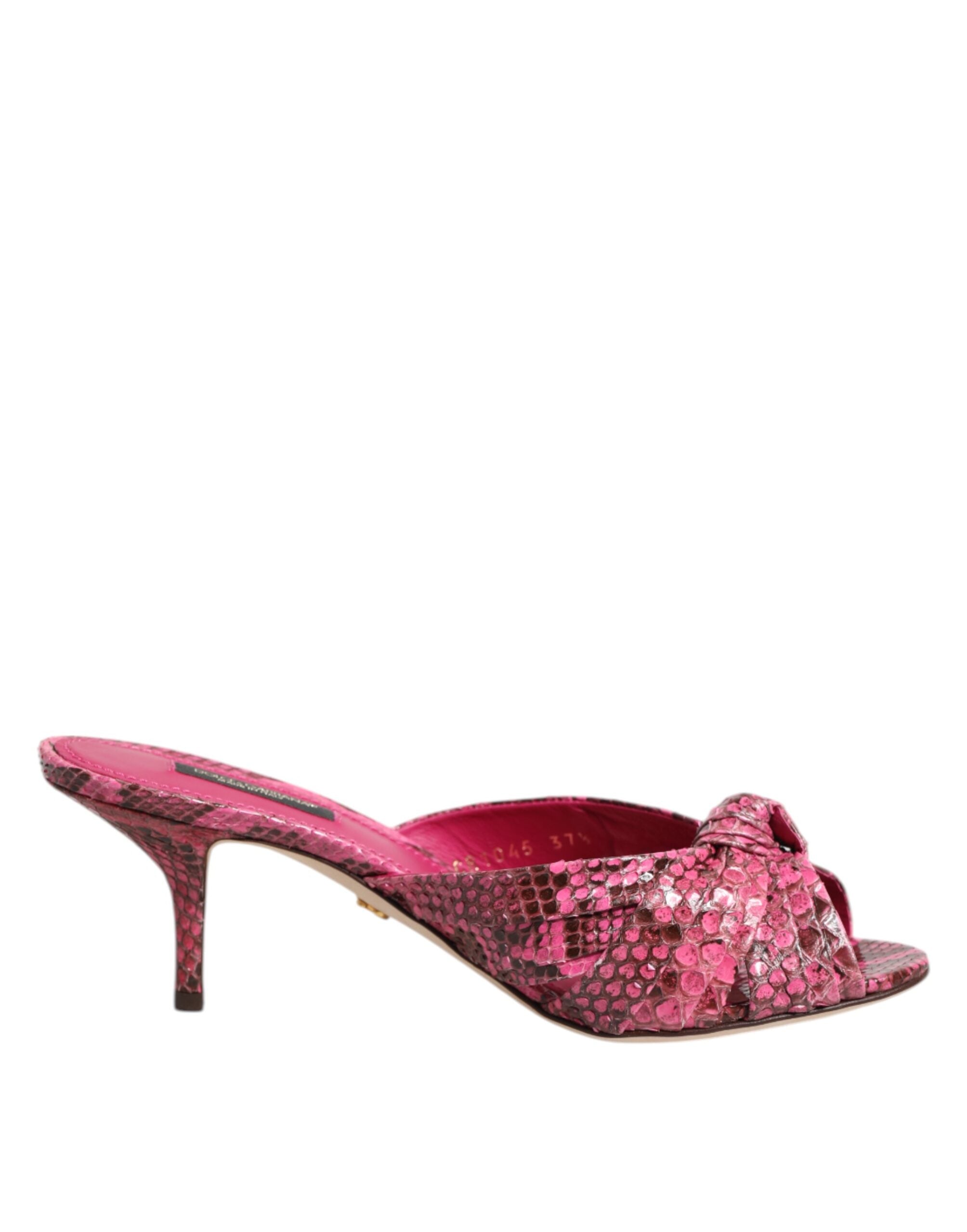 Sandales à talons roses en cuir Dolce & Gabbana, chaussures élégantes et confortables pour femmes.
