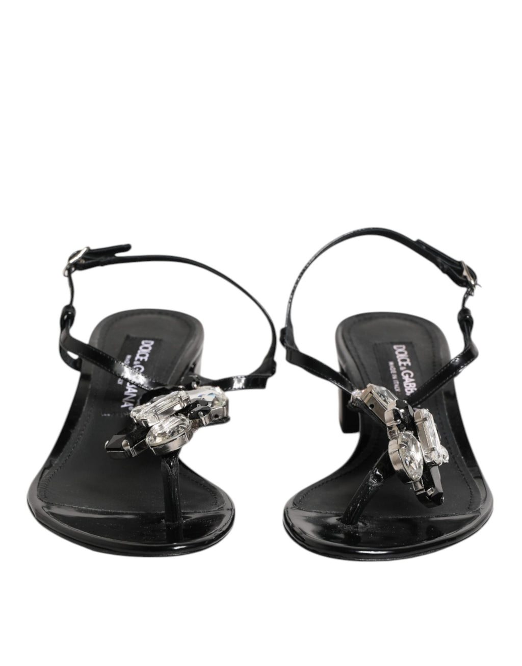 Sandales à talons en cuir noir Dolce & Gabbana avec bride à la cheville ornée de cristaux, élégantes et sophistiquées.