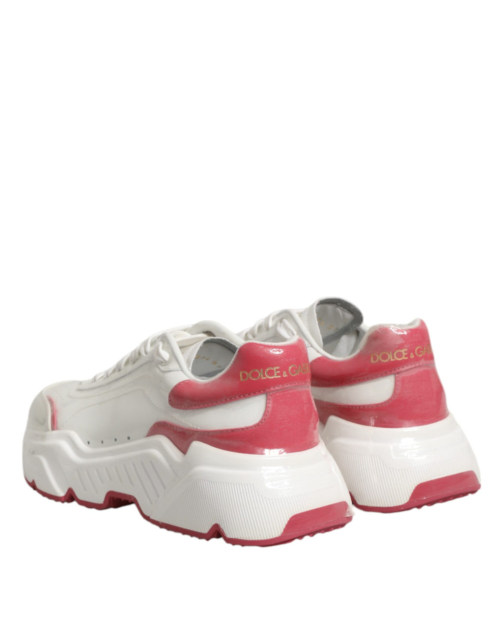 Chaussures sneakers basses Dolce & Gabbana Daymaster blanches et roses, style décontracté, vue de face.