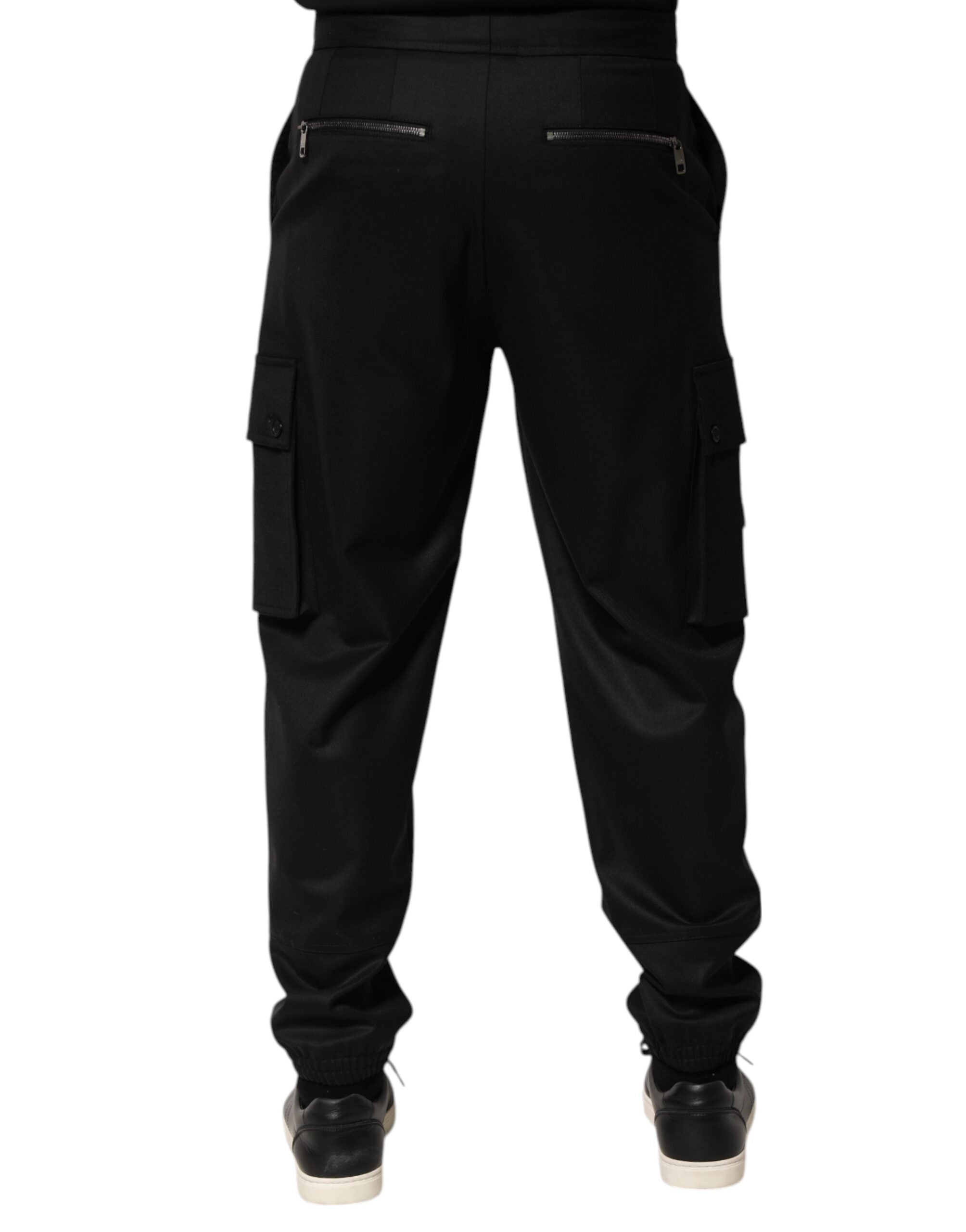 Pantalon de jogging cargo noir Dolce & Gabbana pour homme, sweatpants décontractés avec poches latérales et taille élastique.