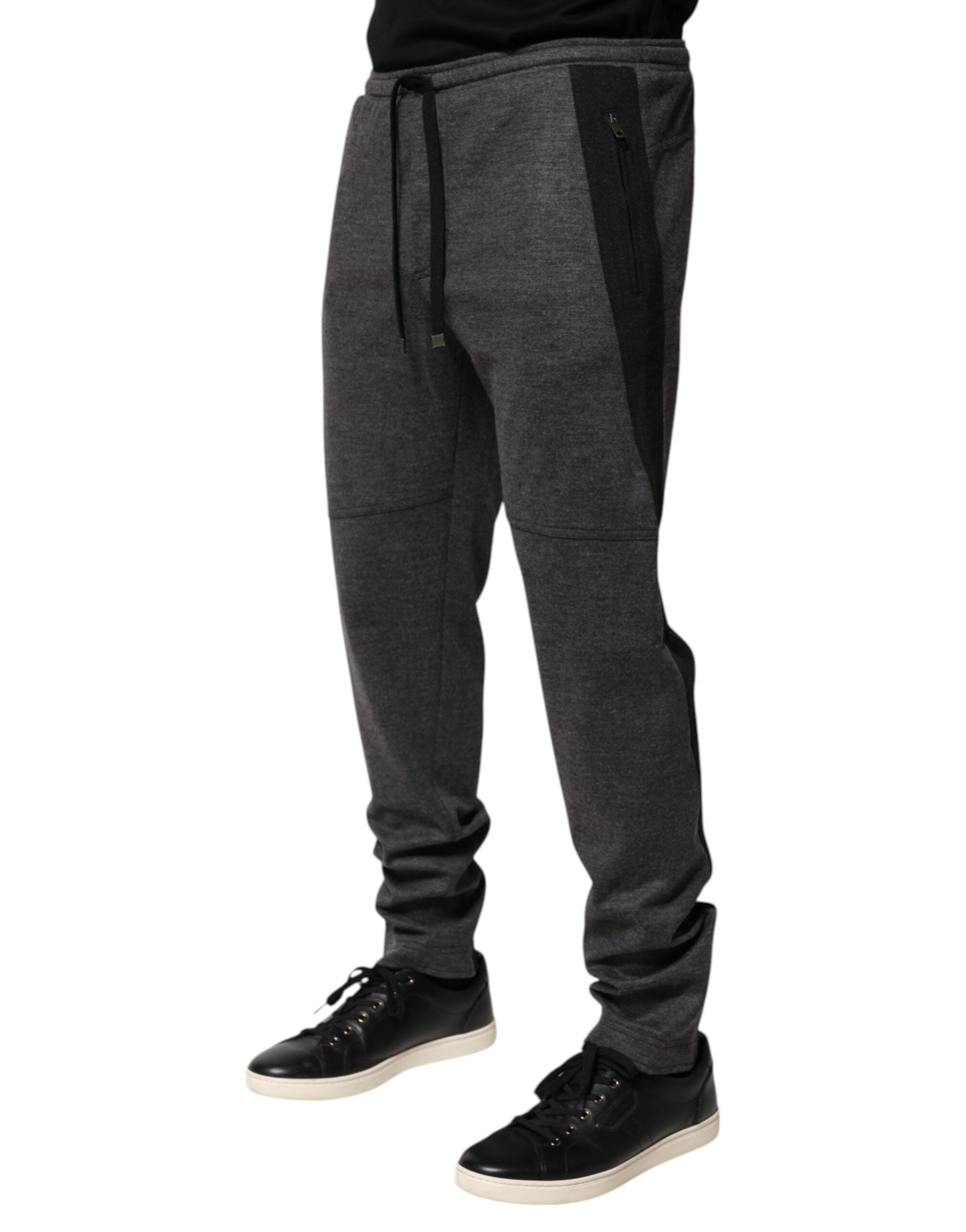 Pantalons de jogging Dolce & Gabbana en mélange de laine gris et noir, style décontracté et confortable, vue de face.