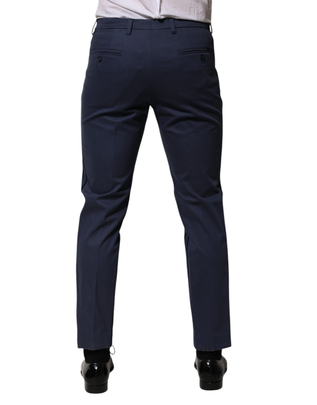 Pantalon homme en coton bleu Dolce & Gabbana, pantalon formel ajusté, style tapered, vue de face sur fond neutre.
