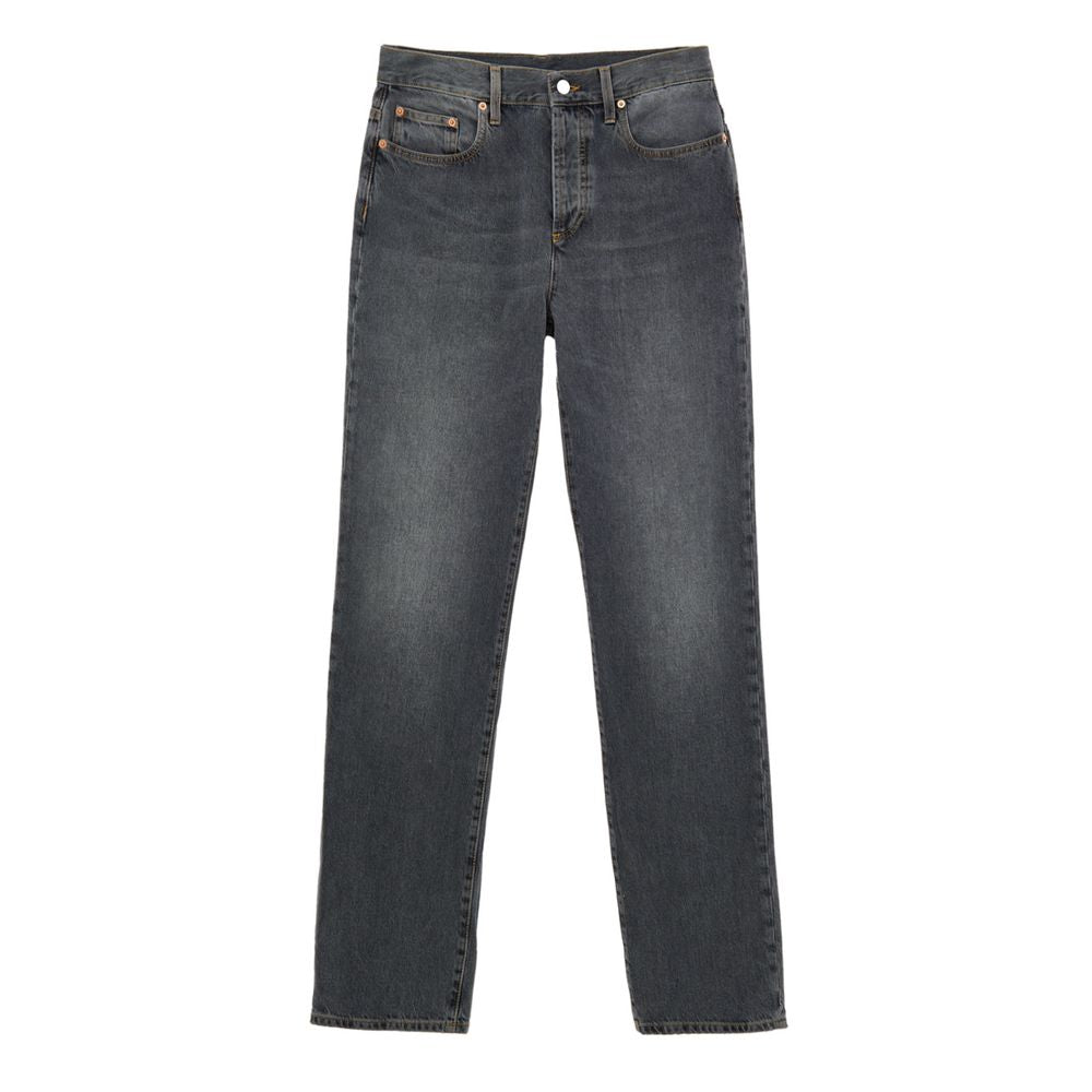 Jeans gris en coton Gucci à coupe décontractée, visibles avec détails de couture et ceinture en denim.