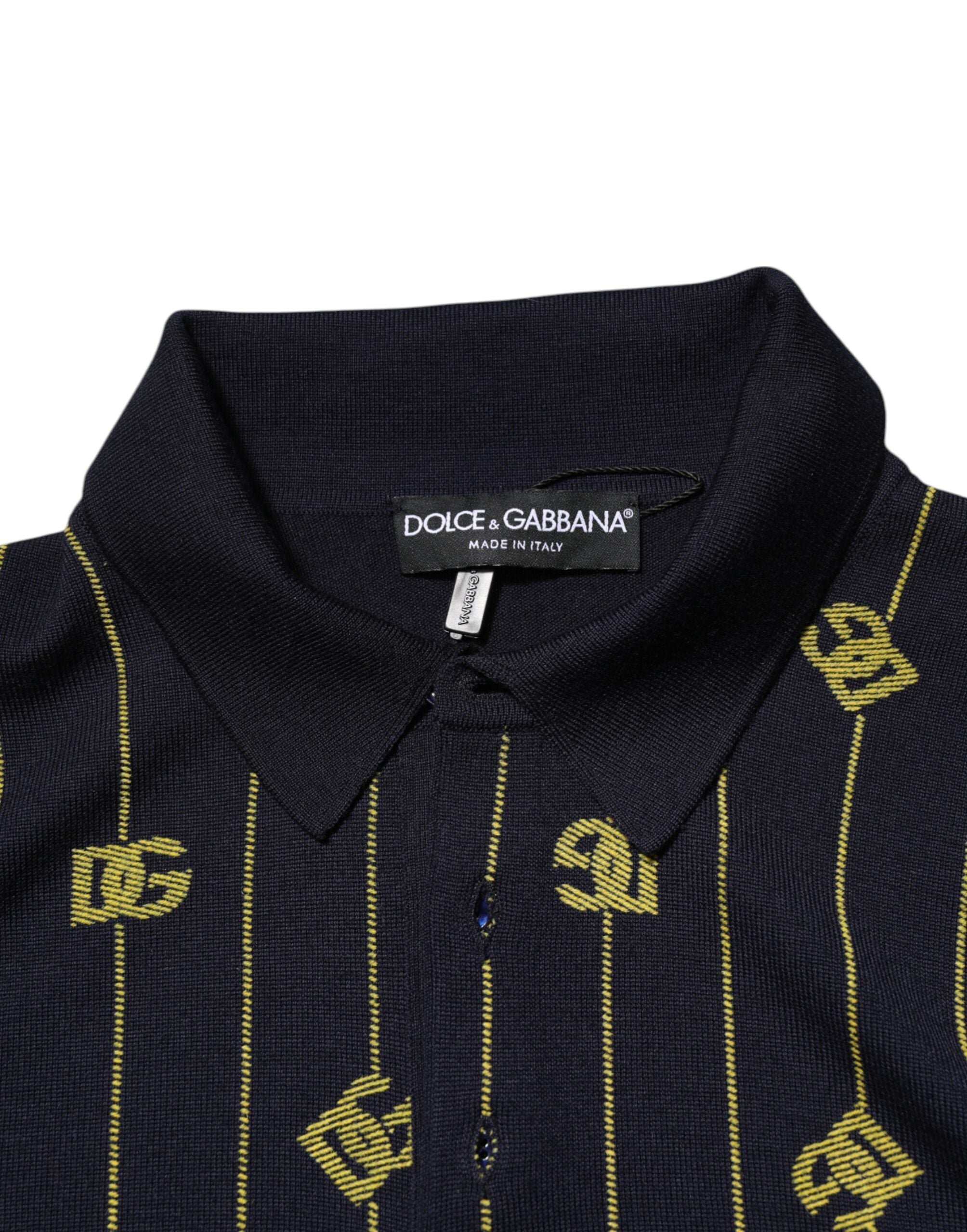 Polo homme Dolce & Gabbana noir en jacquard avec logo brodé, tissu tricoté élégant et moderne.