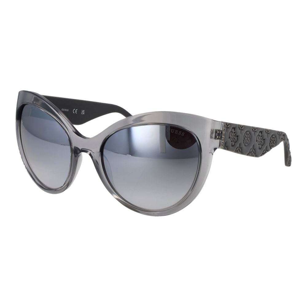 Lunettes de soleil en plastique gris Guess avec monture élégante et design moderne, vues de face.