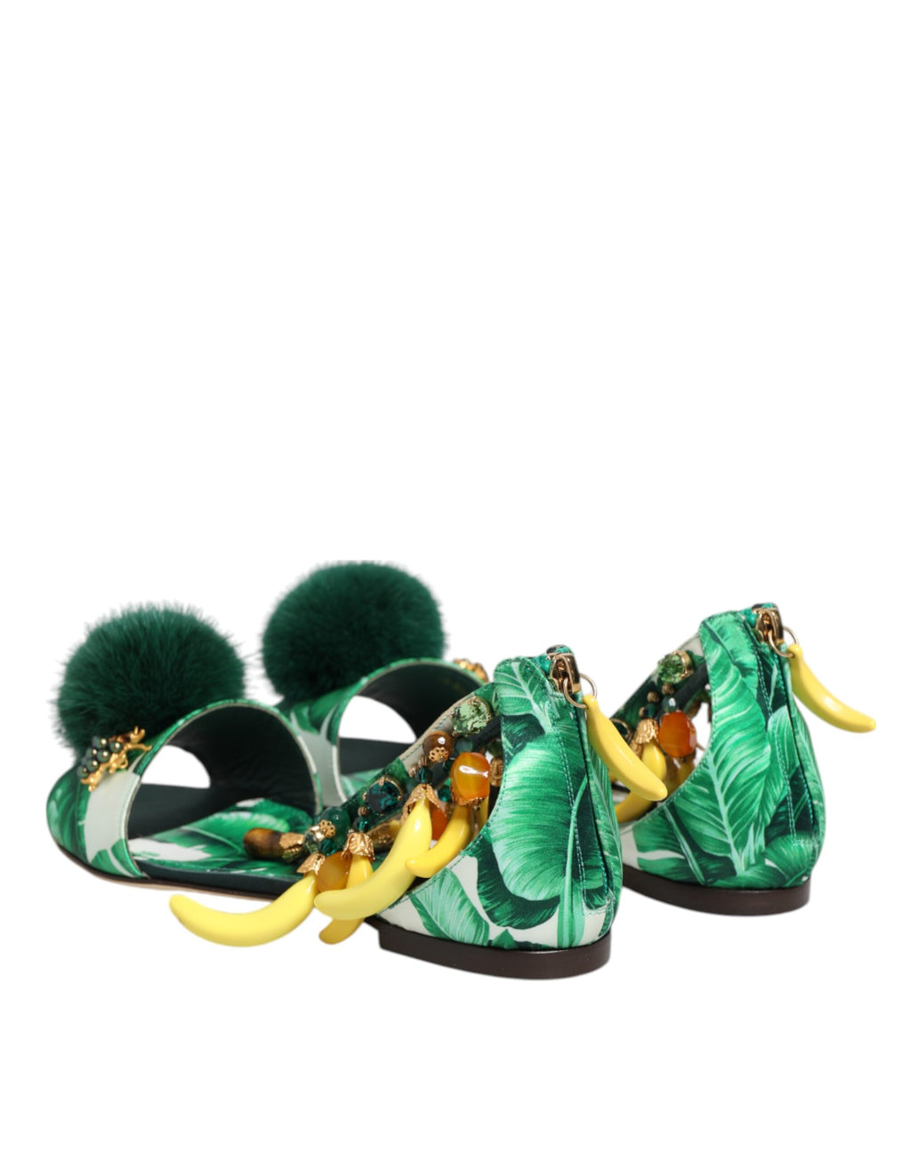 Sandales en satin vert avec fourrure de vison Dolce & Gabbana, motif banane, chaussures élégantes et luxueuses.