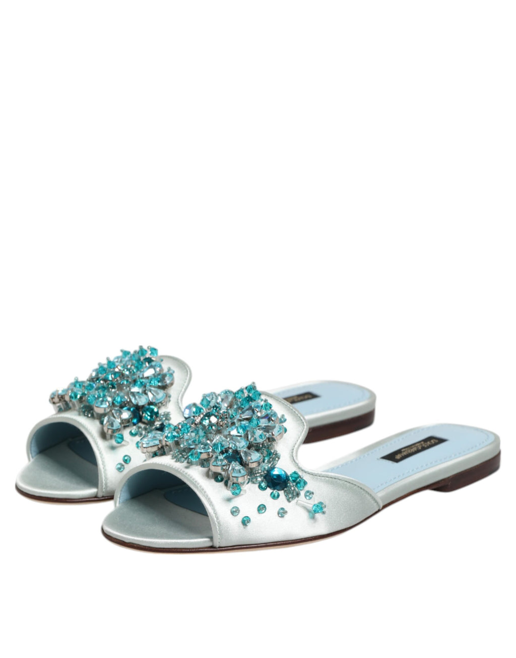 Chaussures Dolce & Gabbana en cuir argenté et bleu avec perles décoratives, style slide, pour femmes.