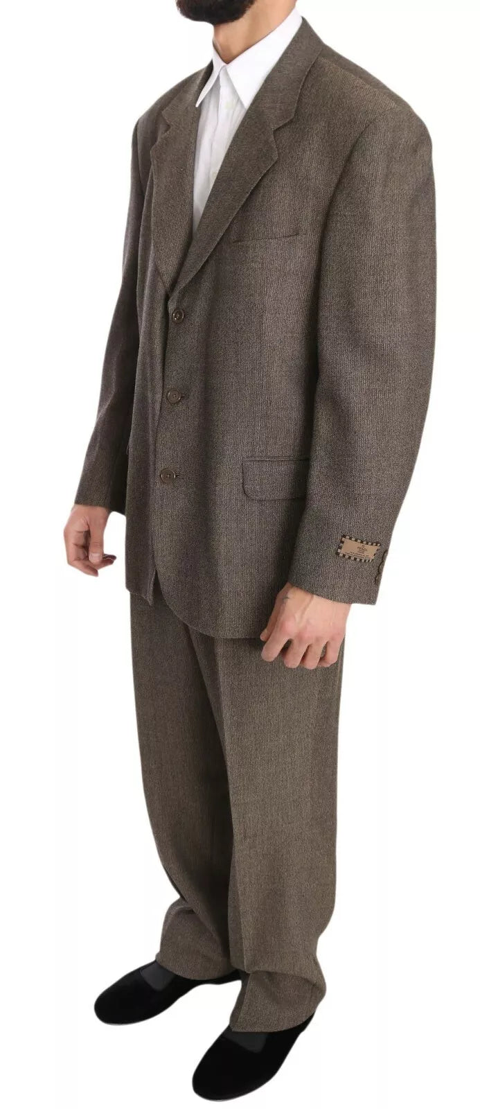 Costume homme en laine marron Dolce & Gabbana, costume à un bouton, élégant et classique, porté sur un mannequin.