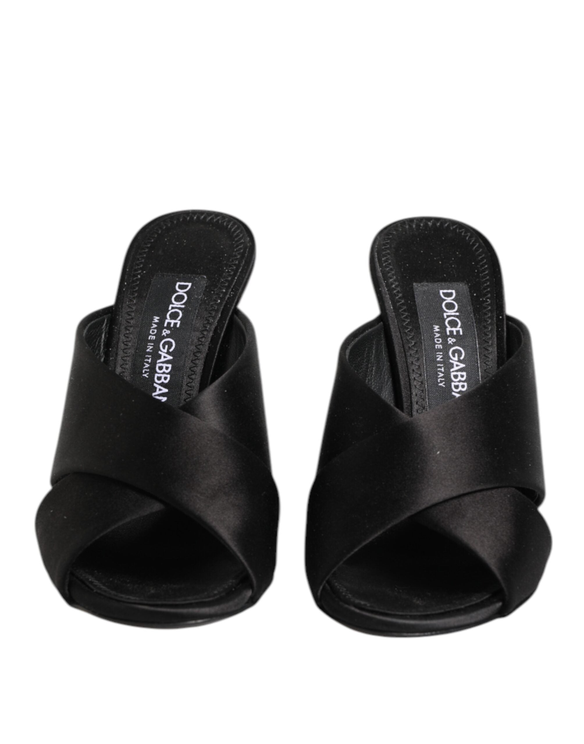 Sandales Dolce & Gabbana KEIRA en satin noir avec logo, vues des chaussures élégantes et confortables.