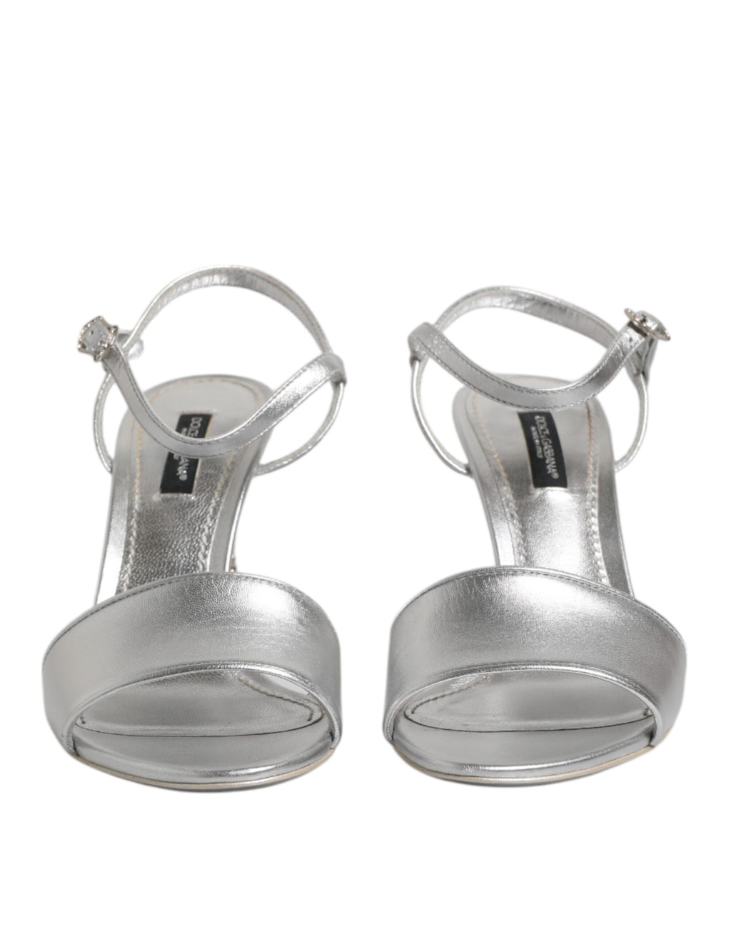 Sandales à talons Dolce & Gabbana KEIRA en argent avec bride à la cheville, vue de côté.