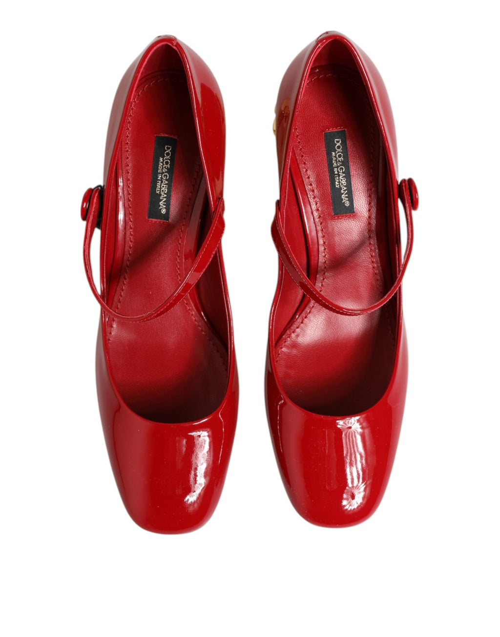 Sandales à talons rouges en cuir Dolce & Gabbana avec logo DG visible, parfaites pour une élégance sophistiquée.