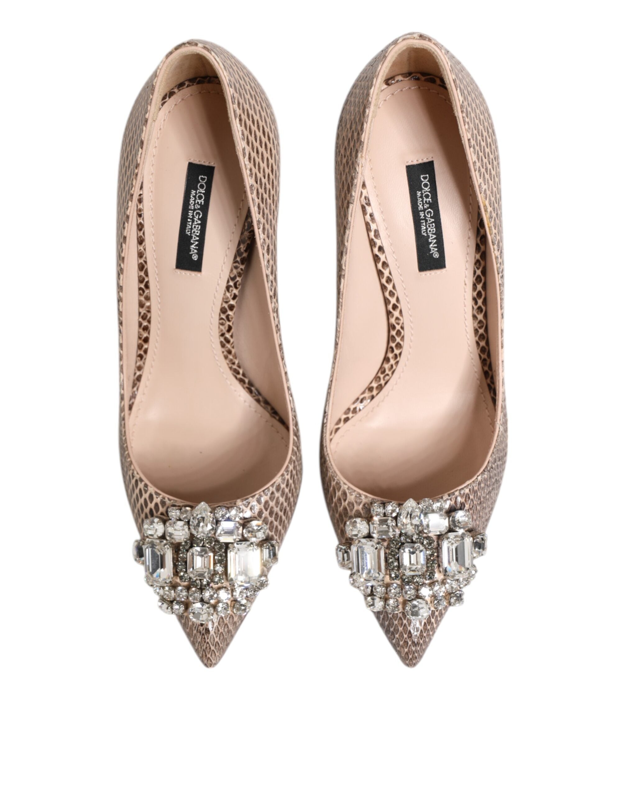 Escarpins en cuir beige avec embellissements en cristal de la marque Dolce & Gabbana, chaussures élégantes pour femme.