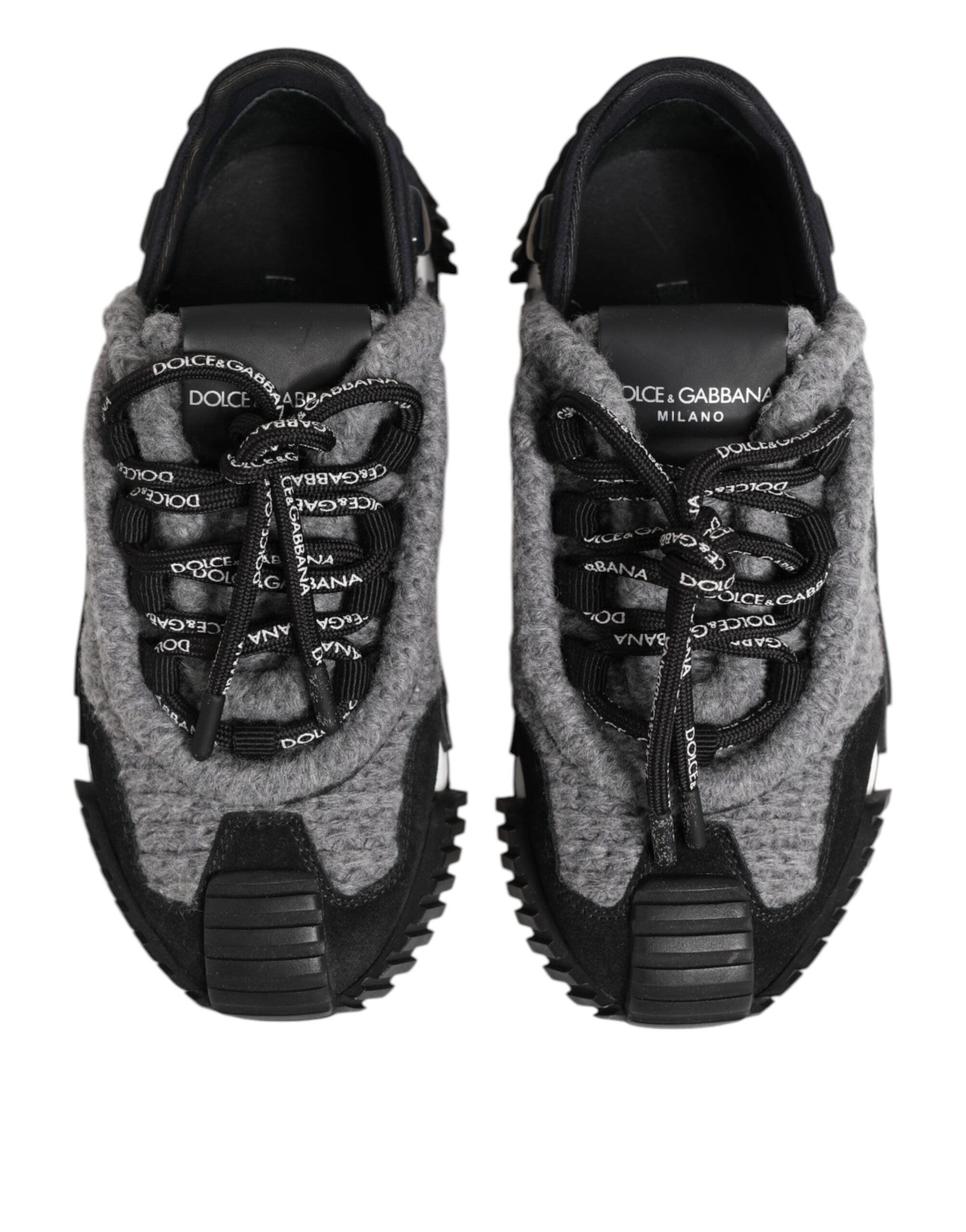 Chaussures sneakers basses Dolce & Gabbana noir et gris NS1, vue de face, en cuir avec semelle blanche.