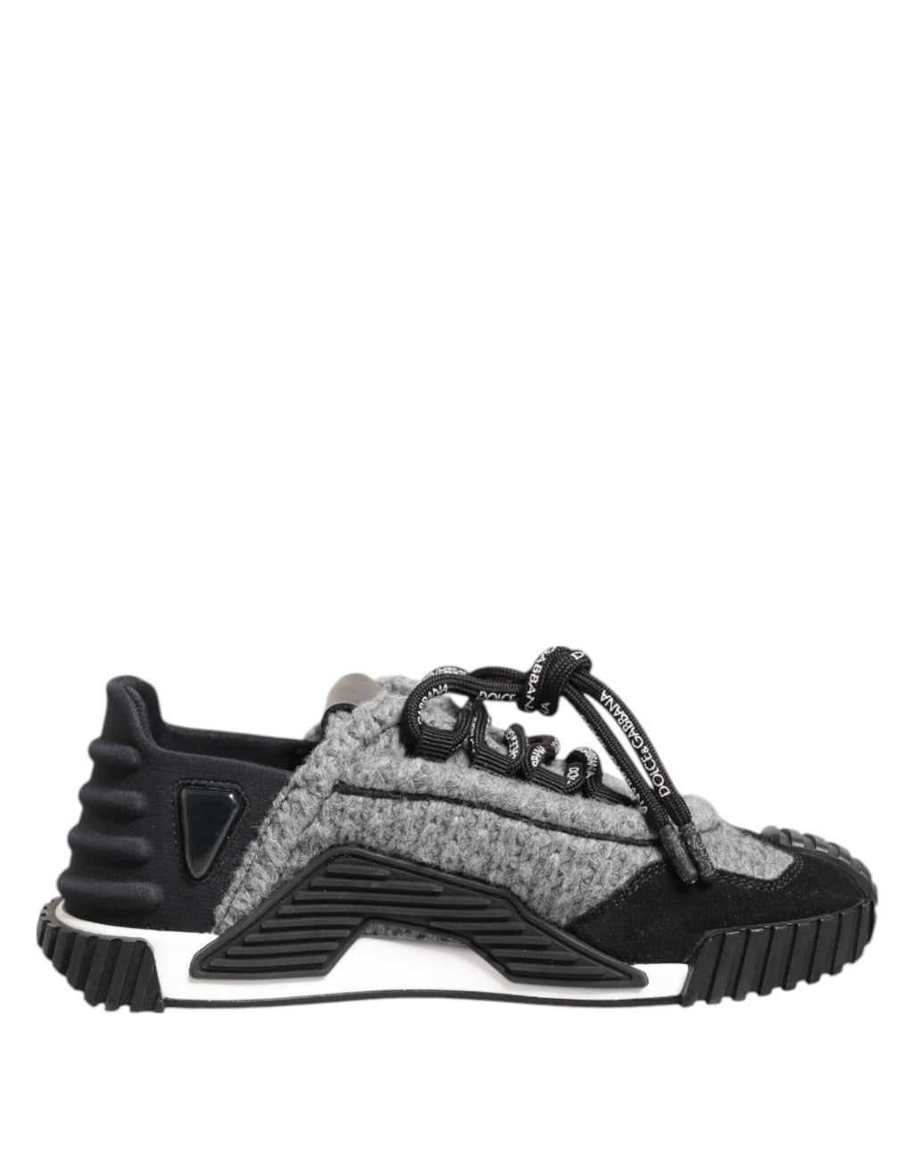 Chaussures basses Dolce & Gabbana NS1 en noir et gris, sneakers tendance avec design moderne et détails élégants.