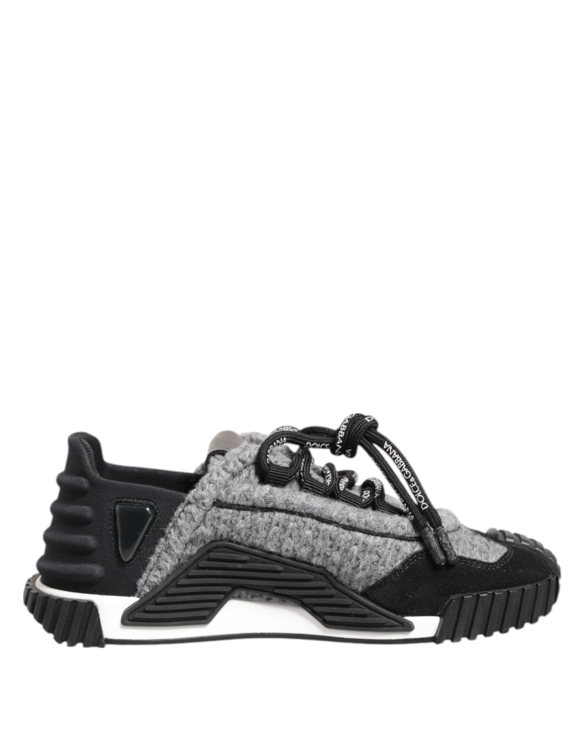 Chaussures basses Dolce & Gabbana NS1 en noir et gris, sneakers tendance avec design moderne et détails élégants.