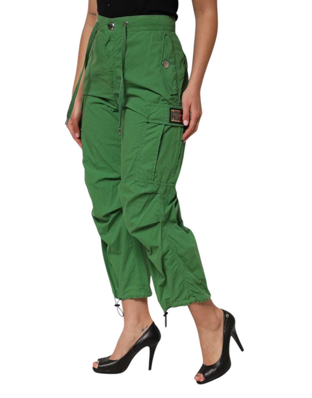 Pantalon cargo en coton vert à taille haute de Dolce & Gabbana, style décontracté et tendance.