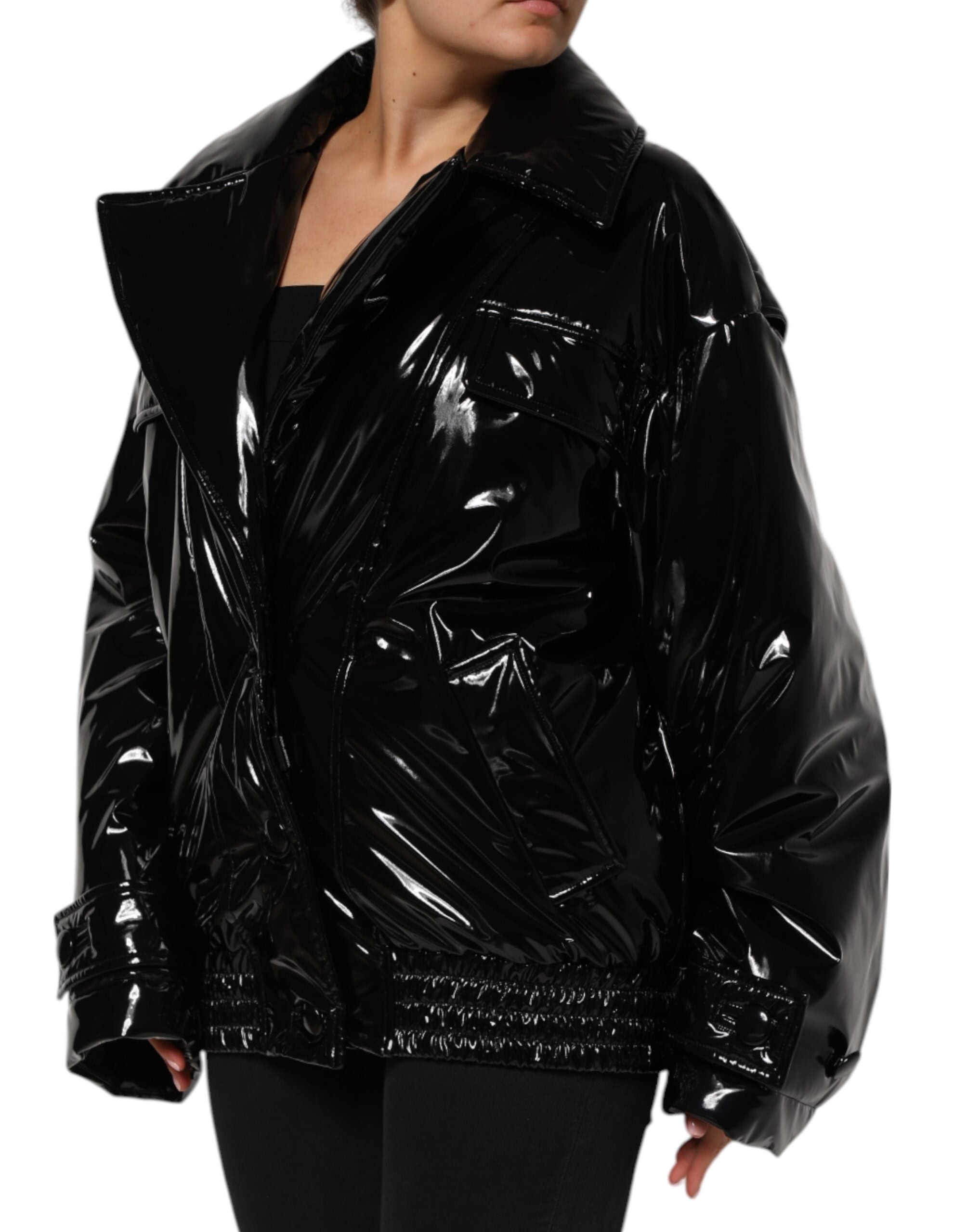 Manteau matelassé noir en polyester de Dolce & Gabbana, veste doudoune chaude avec finition quiltée élégante.