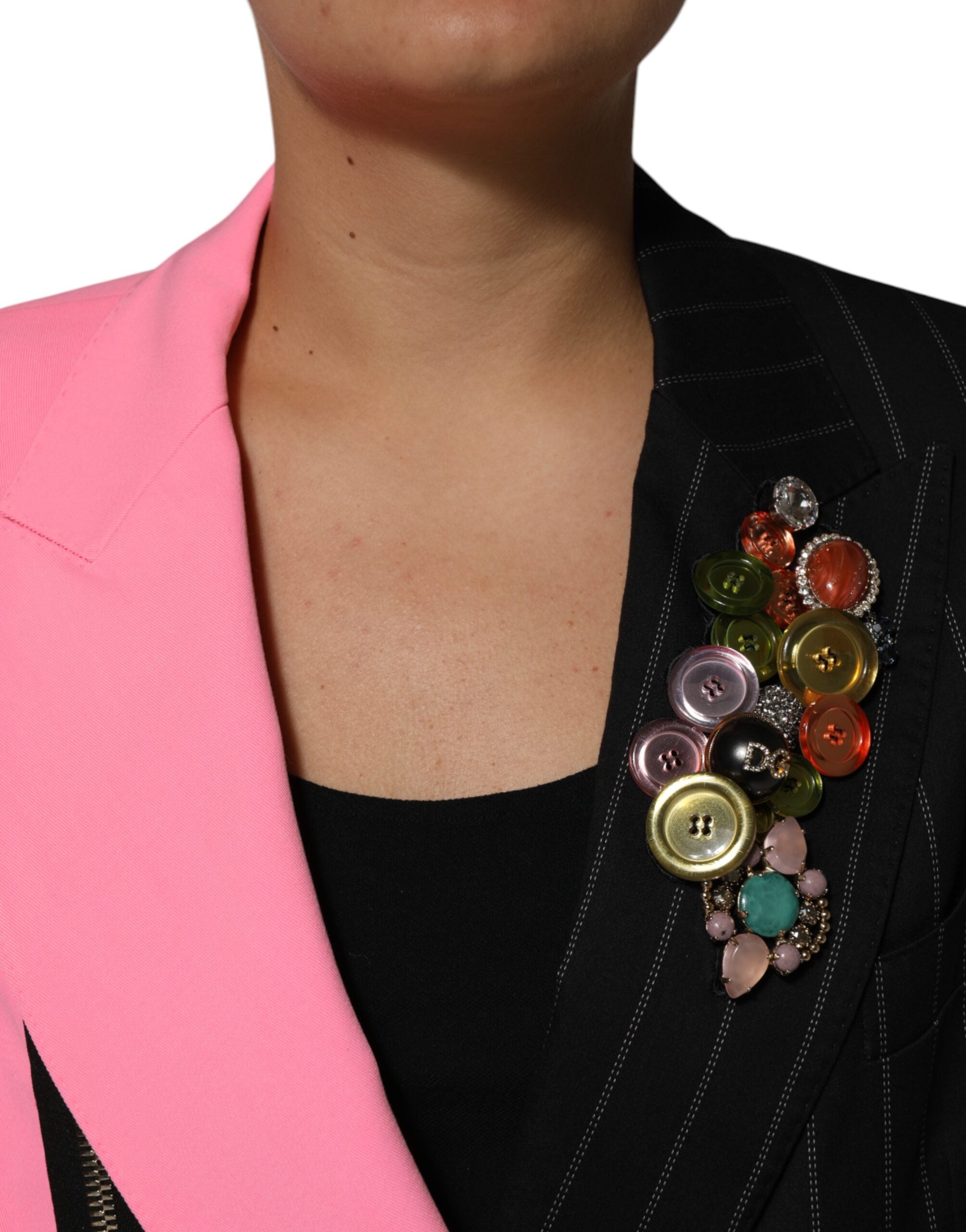 Manteau Dolce & Gabbana à patchwork multicolore orné de broderies et embellissements, vue de face.