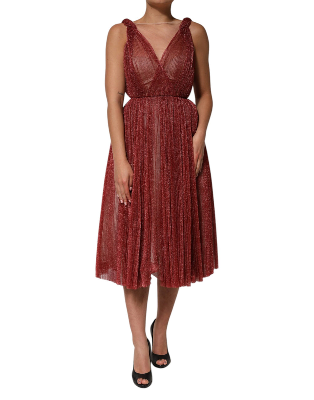 Robe midi sans manches en mesh bordeaux de Dolce & Gabbana, coupe en A, élégante et fluide.
