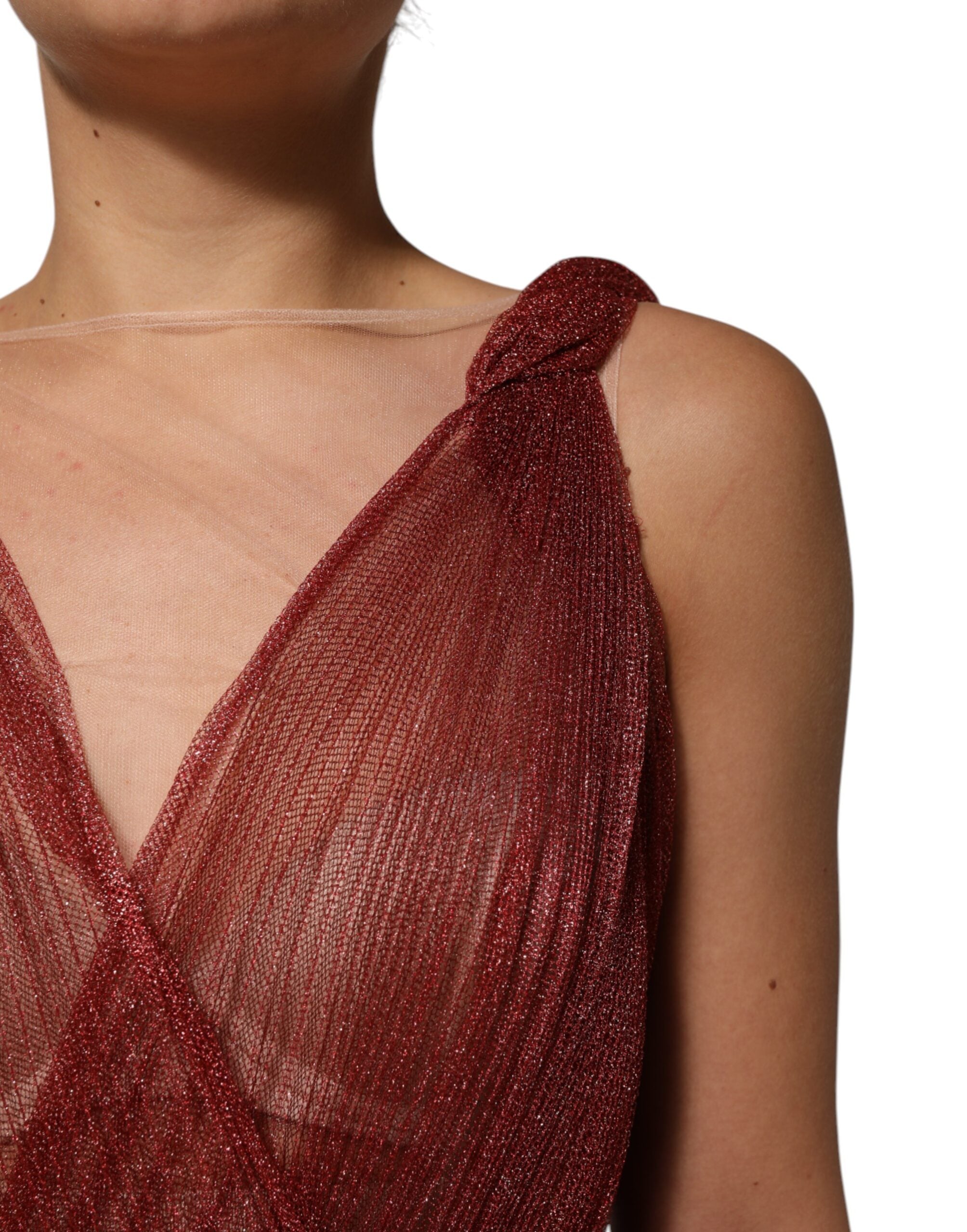 Robe midi sans manches en mesh bordeaux de Dolce & Gabbana, coupe en ligne A élégante et fluide.