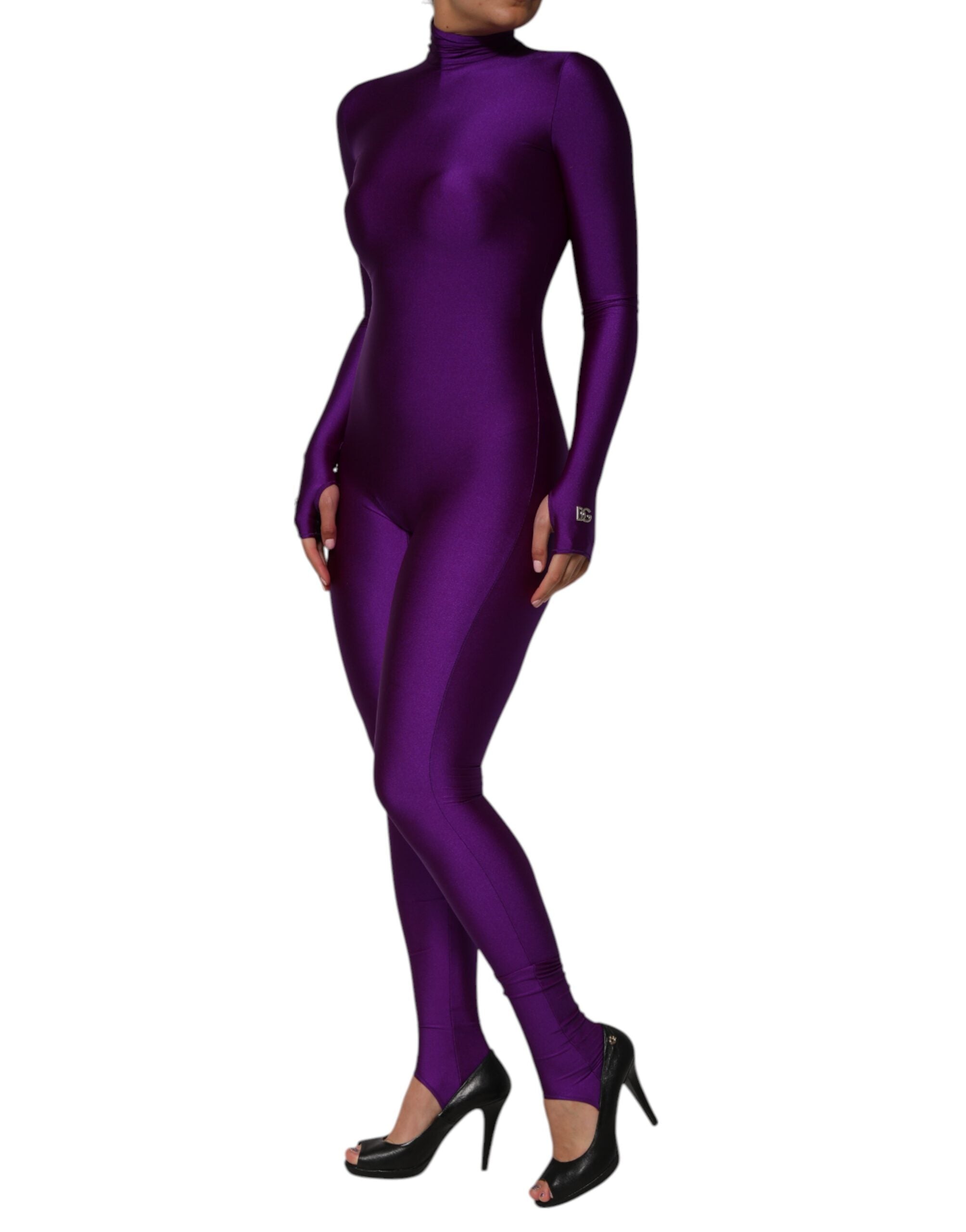 Combinaison moulante en nylon violet Dolce & Gabbana avec col roulé, ajustée et élégante, pour un look sophistiqué.
